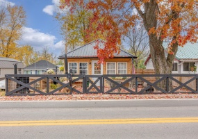 211 Main Street, Russells Point, Ohio 43348, 1 Bedroom Bedrooms, ,1 BathroomBathrooms,Residential,For Sale,Main,1042340