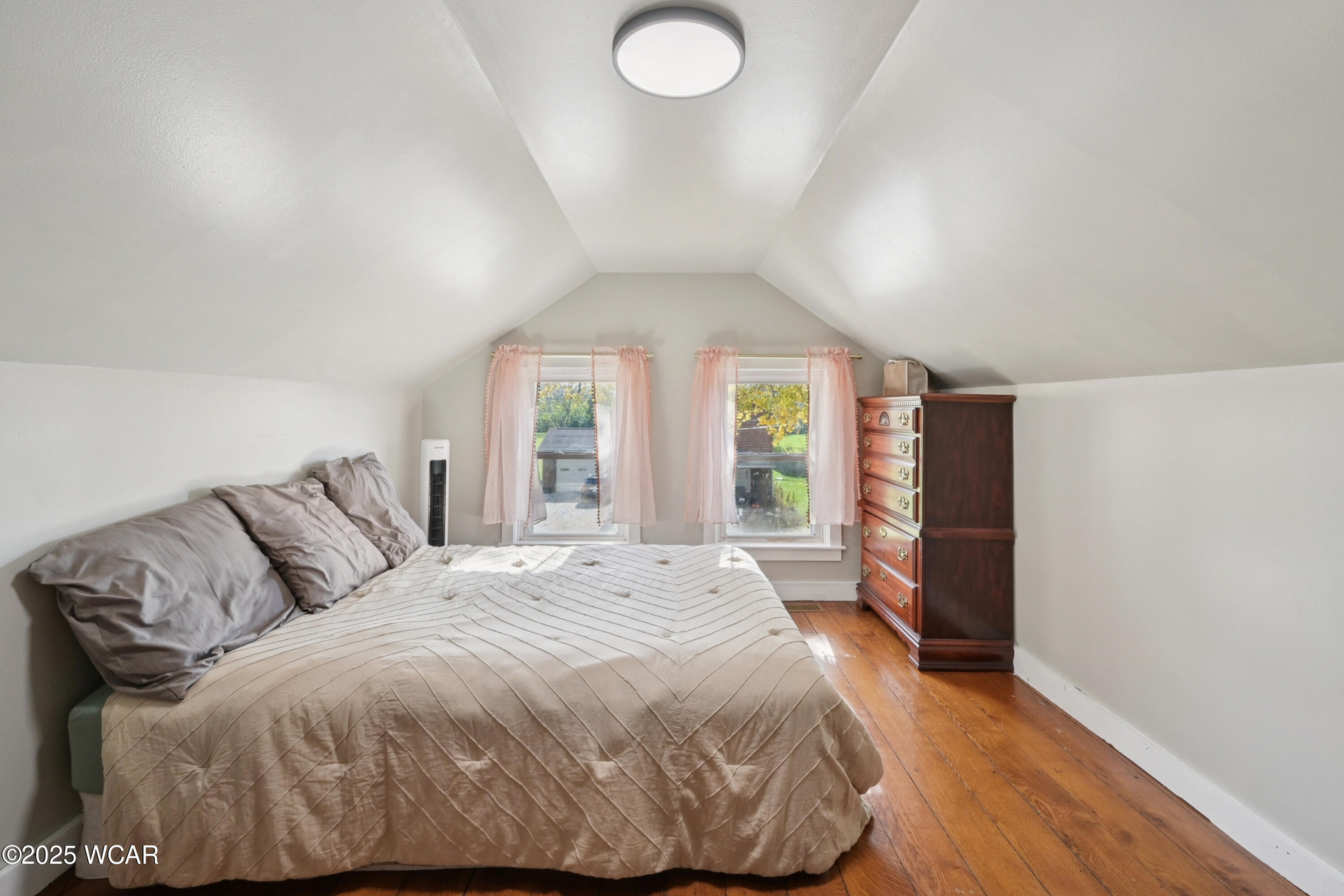 128 Bennett Street, Woodstock, Ohio