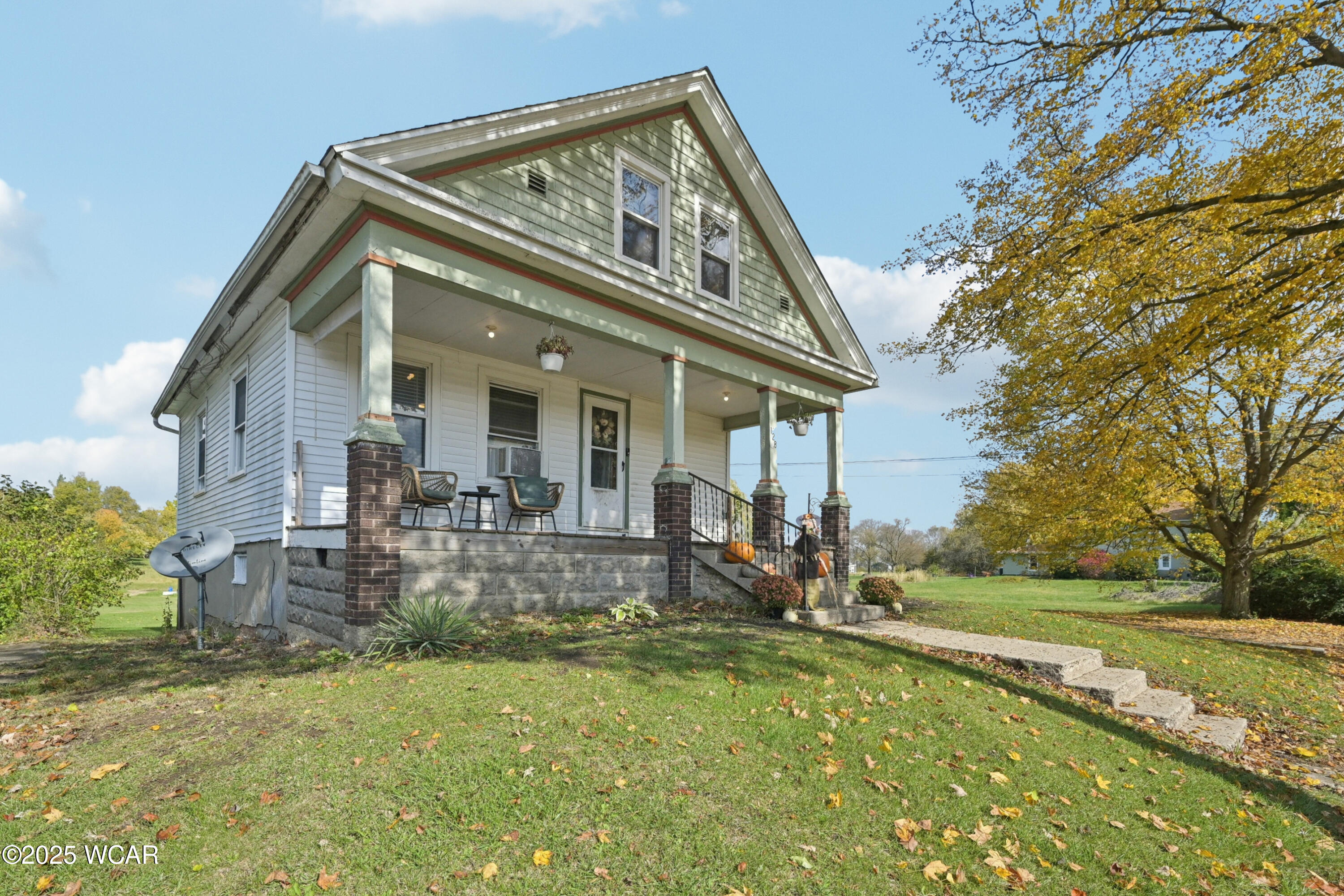 128 Bennett Street, Woodstock, Ohio