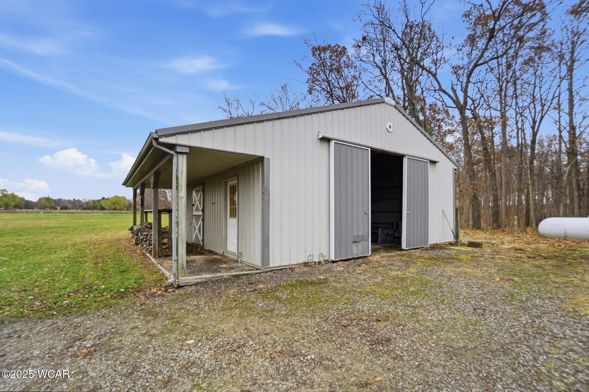 108 Highland Lakes Drive, Lima, Ohio