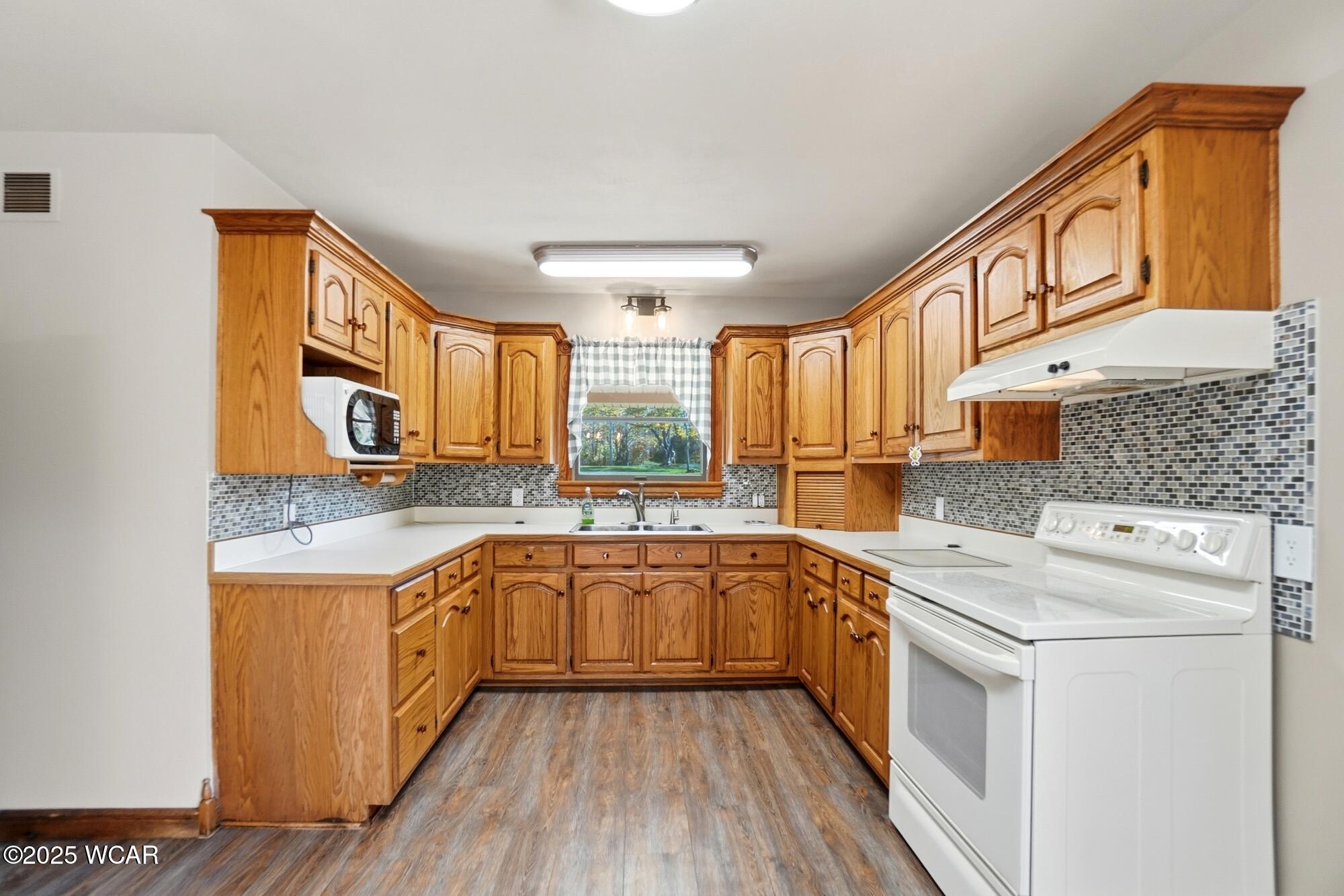 3330 Sunderland Road, Lima, Ohio