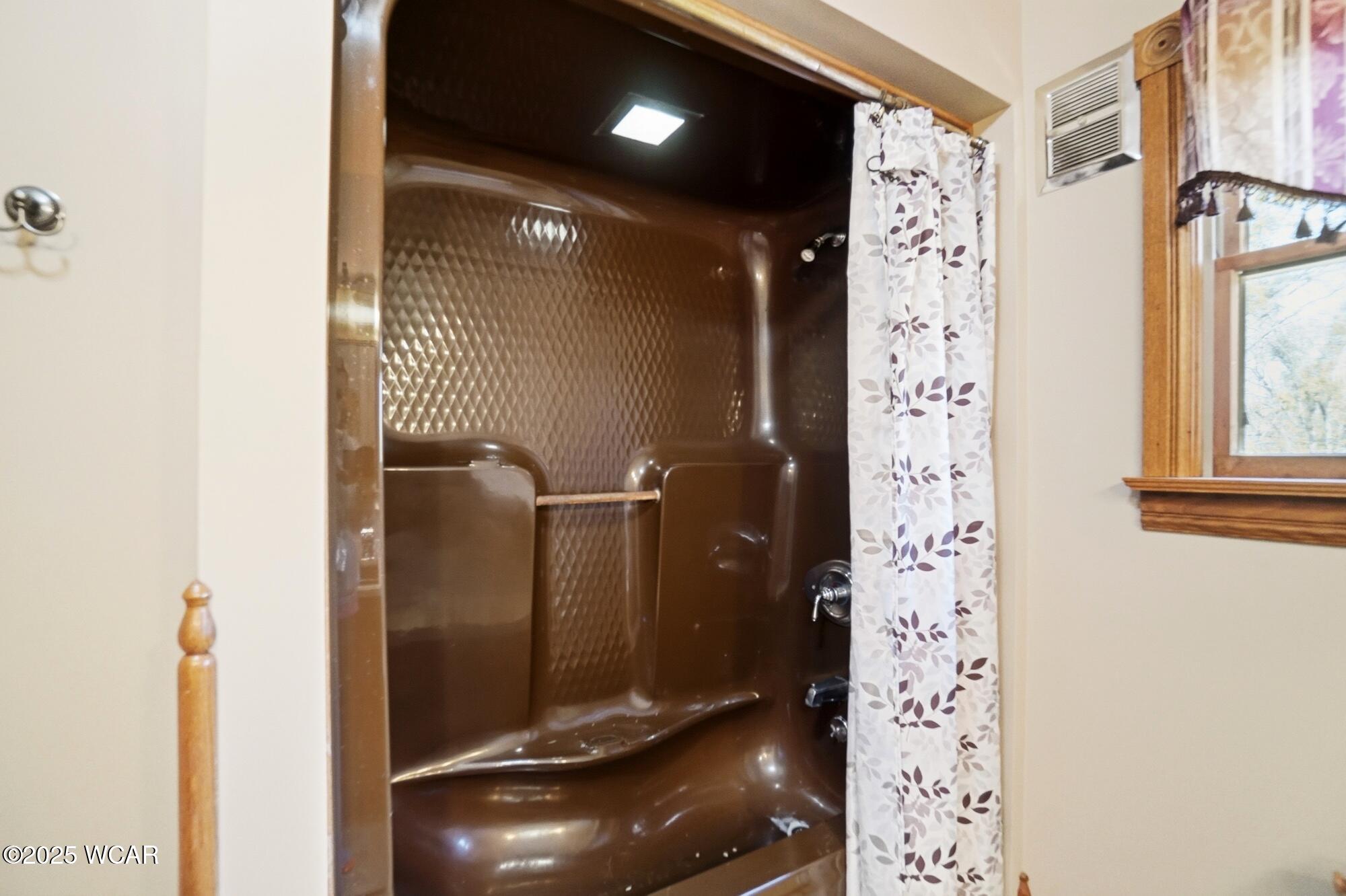 3330 Sunderland Road, Lima, Ohio