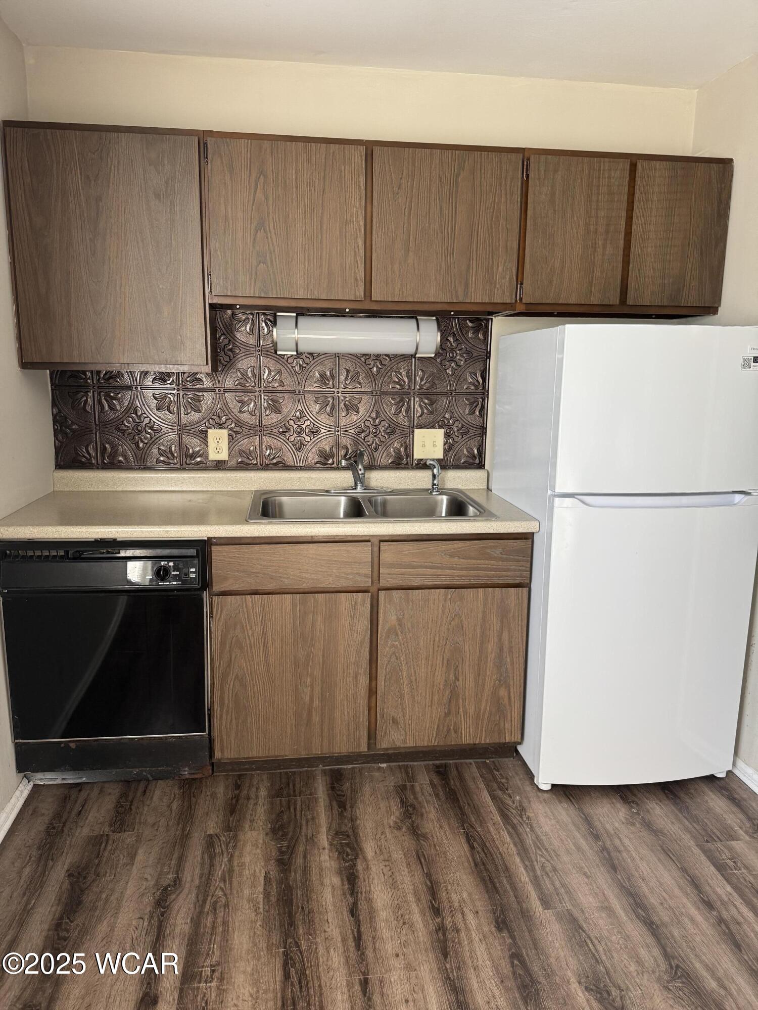 2275 Cable Road, Lima, Ohio