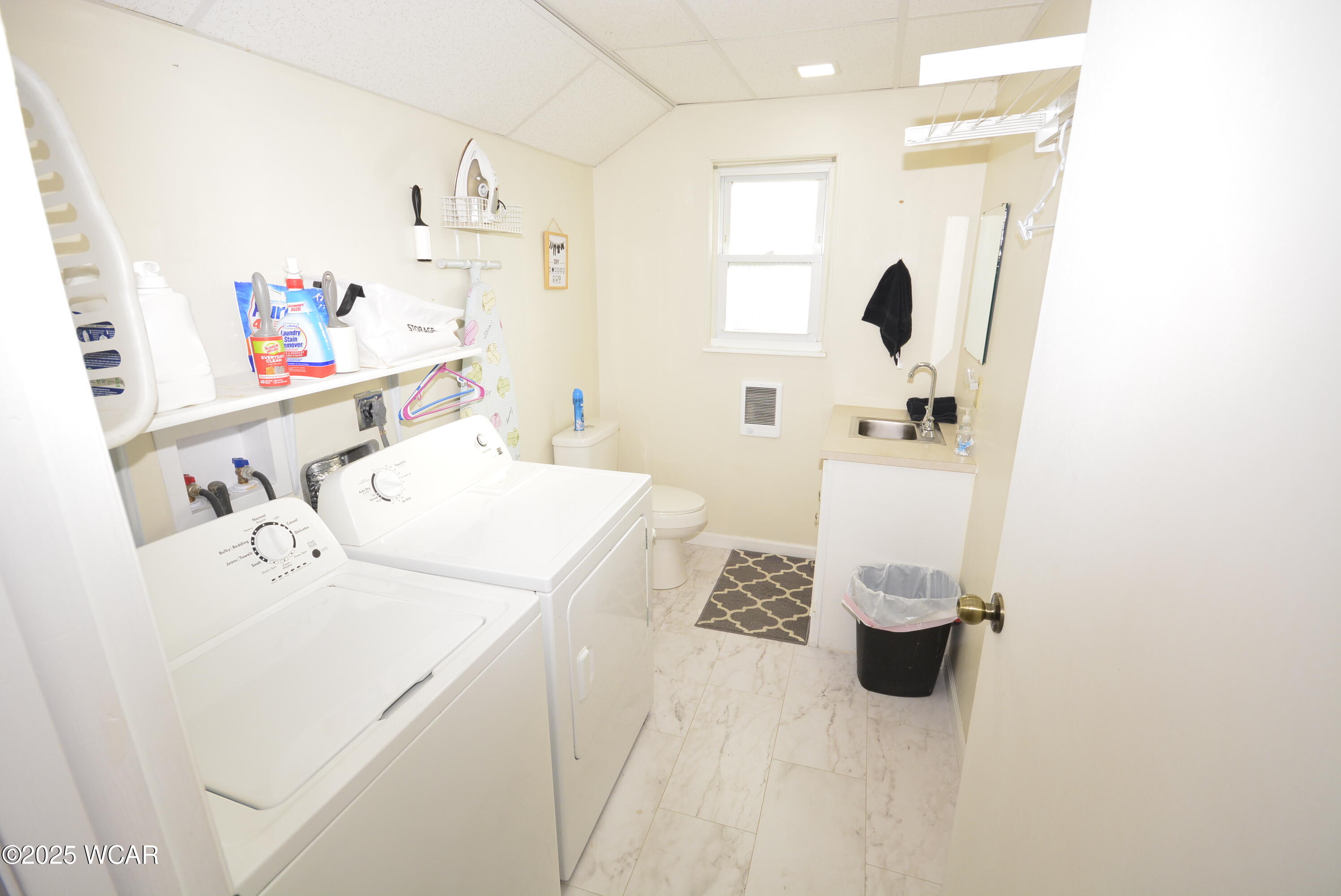 828 Circle Drive, Wapakoneta, Ohio