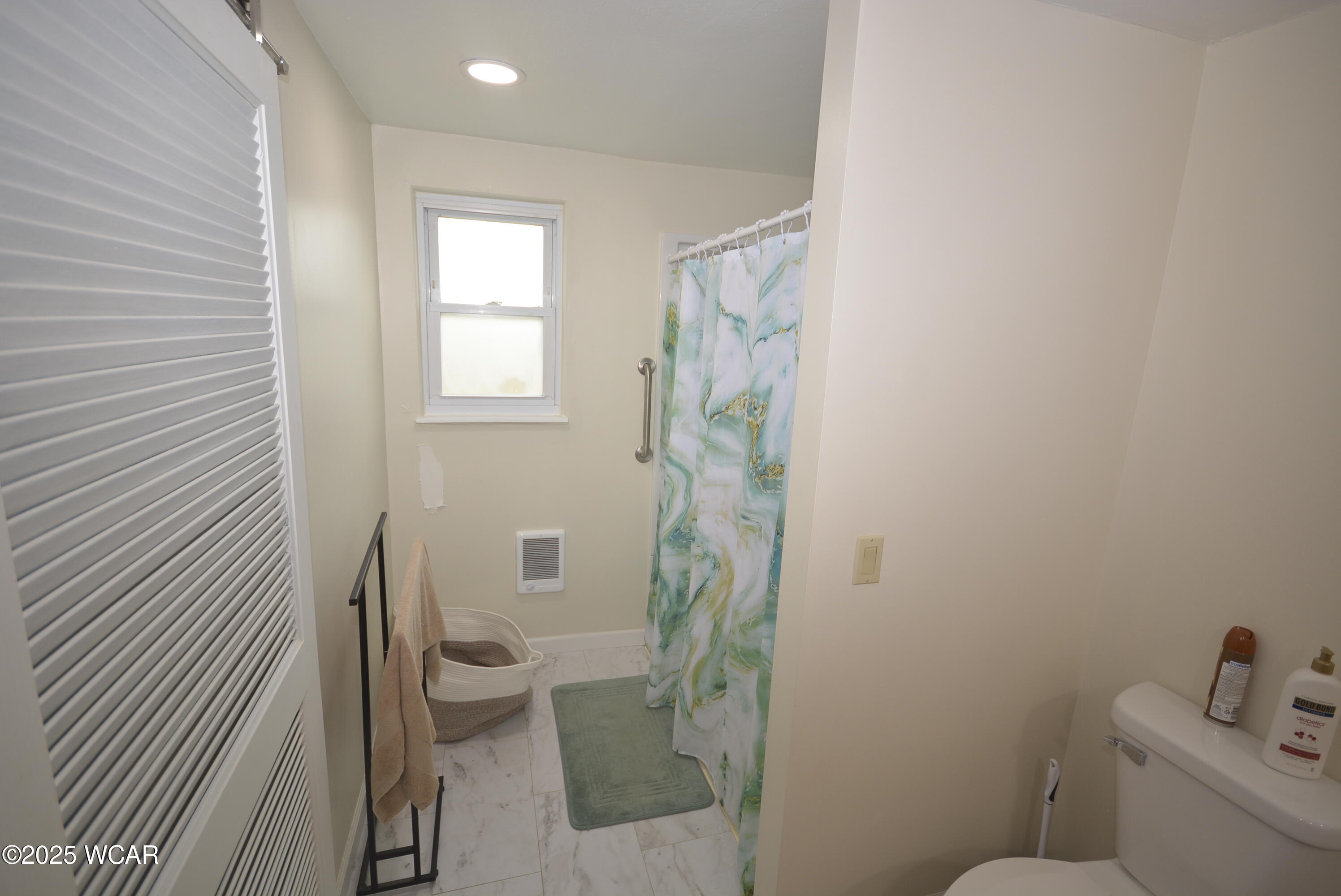 828 Circle Drive, Wapakoneta, Ohio