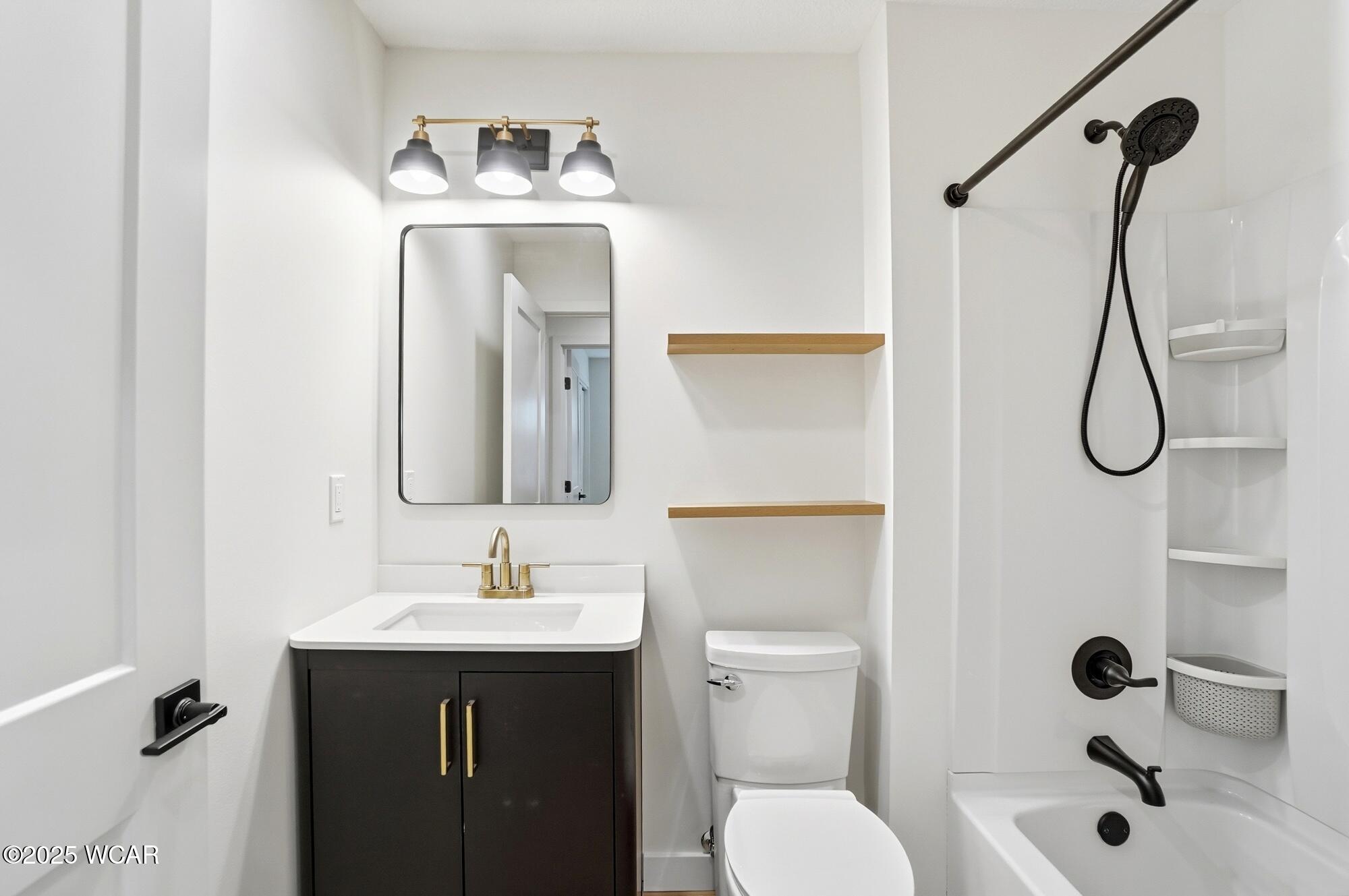 906 Aster Drive, Wapakoneta, Ohio