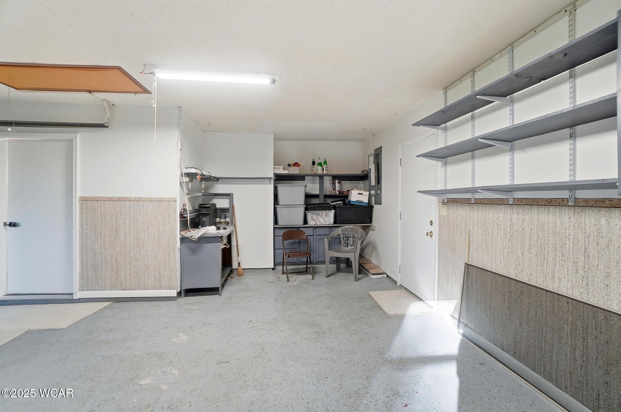 906 Aster Drive, Wapakoneta, Ohio