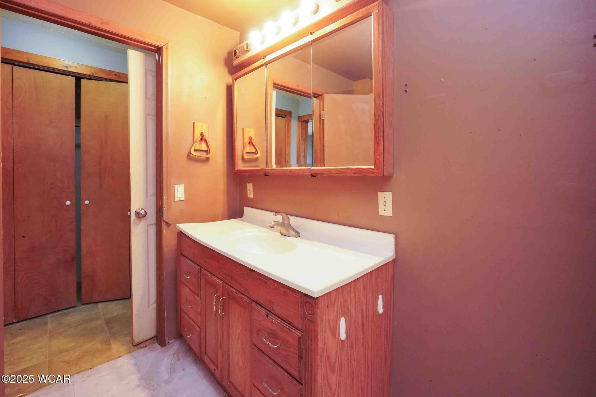 6601 Napoleon Road, Columbus Grove, Ohio