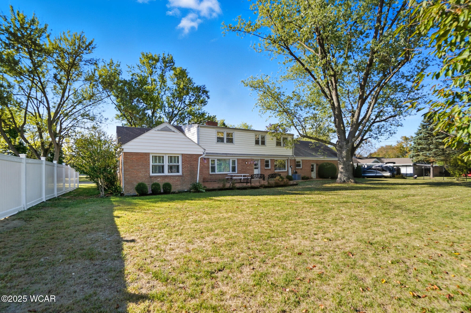 1320 Glen Road, Findlay, Ohio