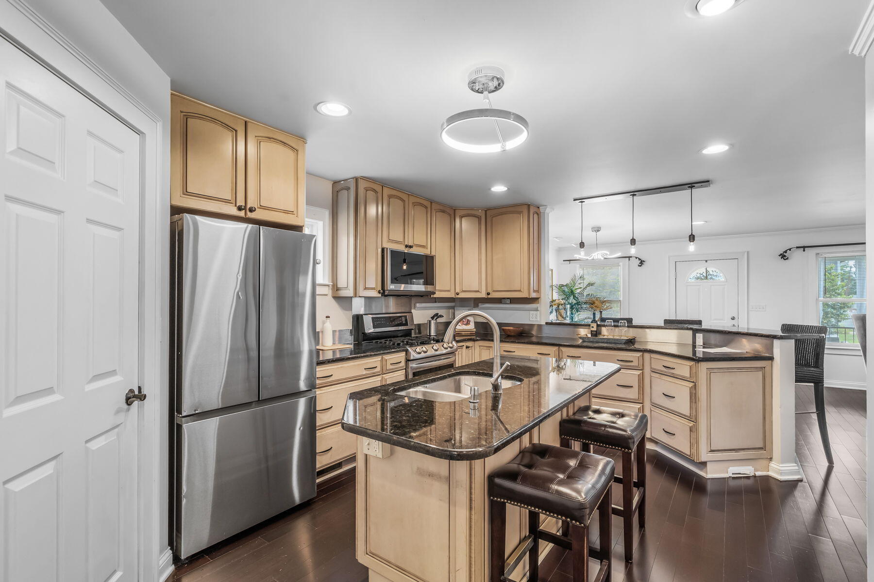 1225 Eastview Avenue, Columbus, Ohio 43212