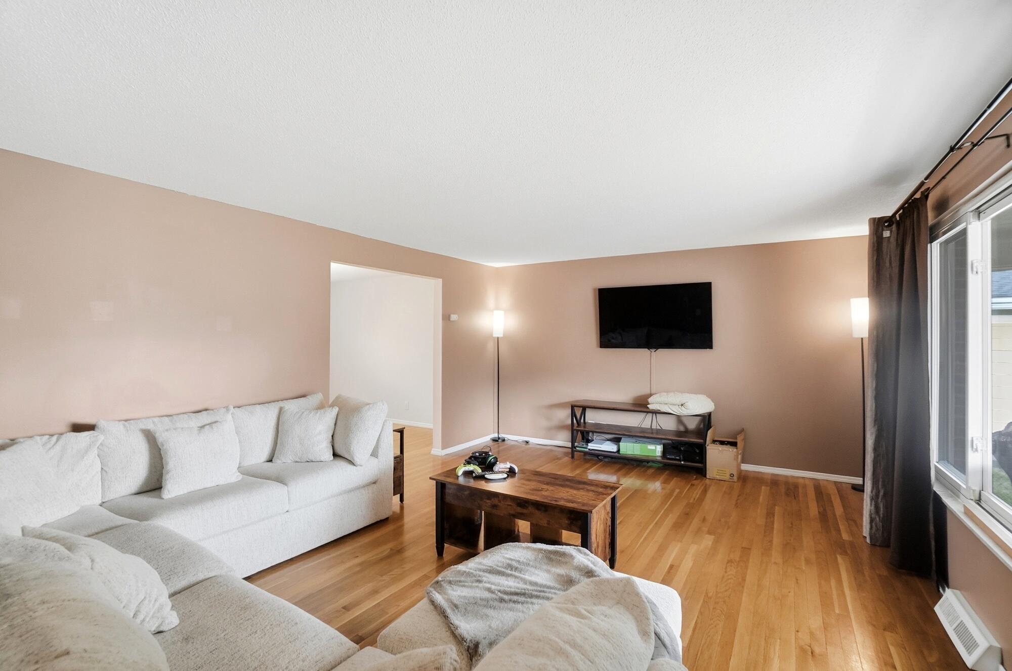 4849 Heatherton Drive, Columbus, Ohio 43229