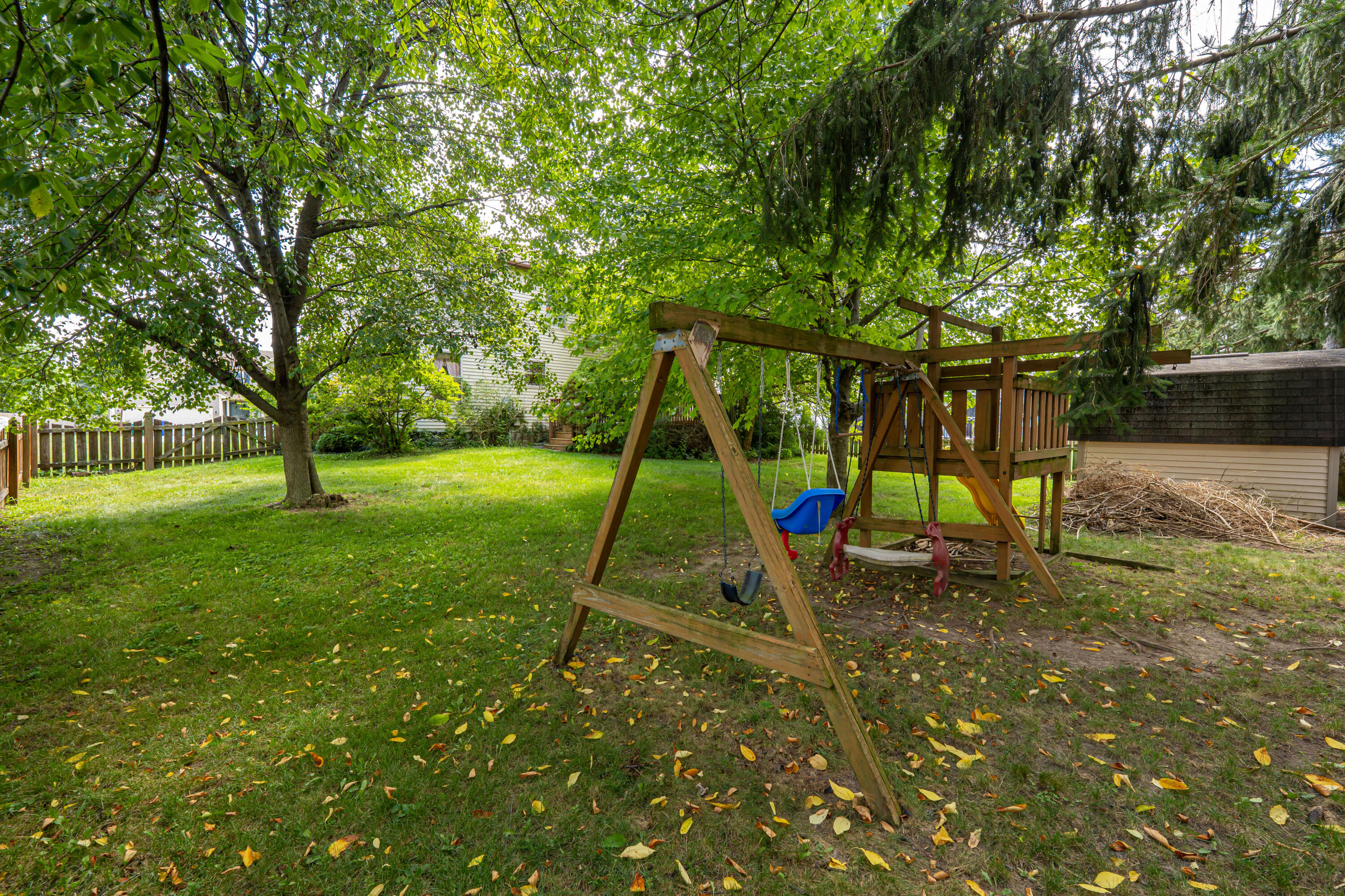 362 Hearthstone Drive, Delaware, Ohio 43015