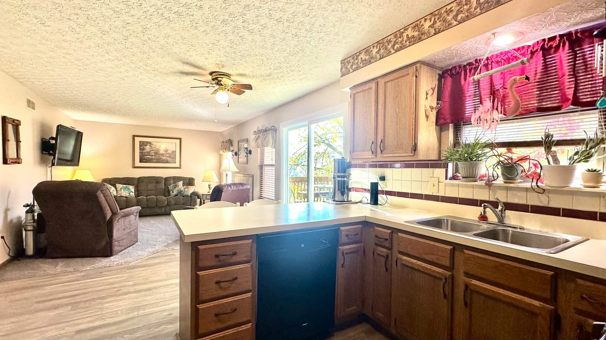 362 Hearthstone Drive, Delaware, Ohio 43015