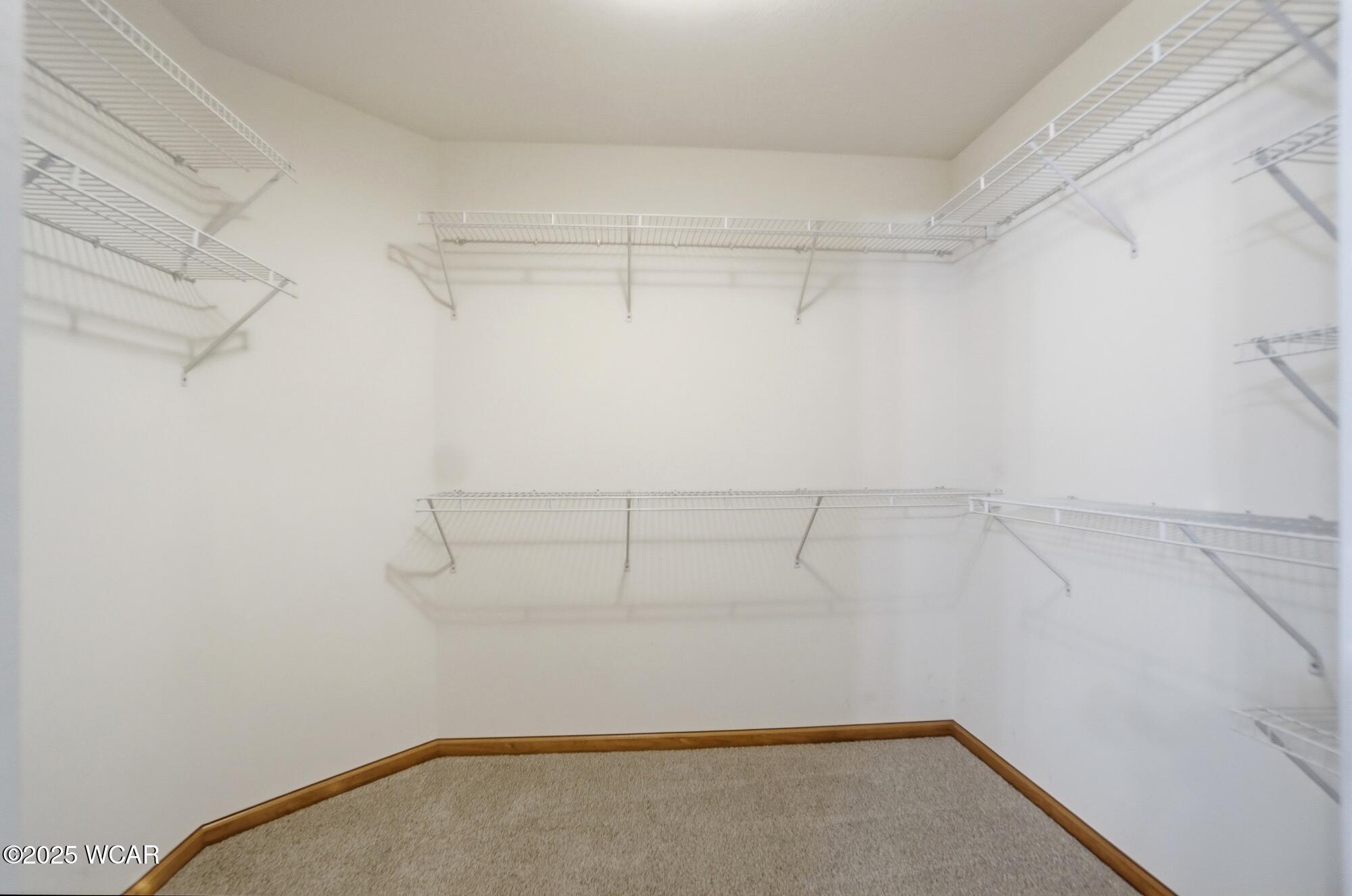 4050 Brookshore Drive, Lima, Ohio