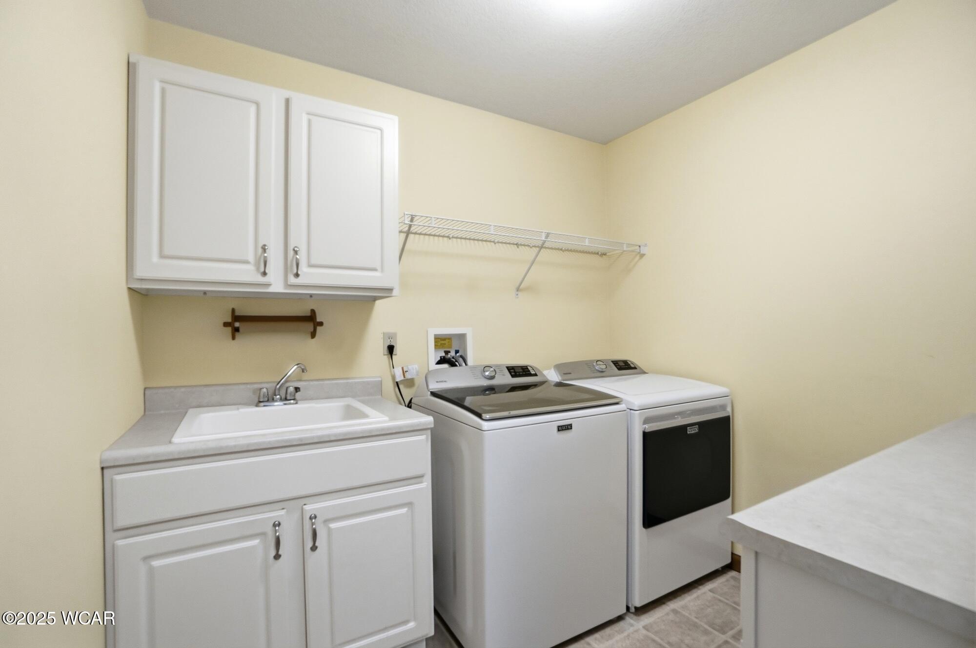 4050 Brookshore Drive, Lima, Ohio