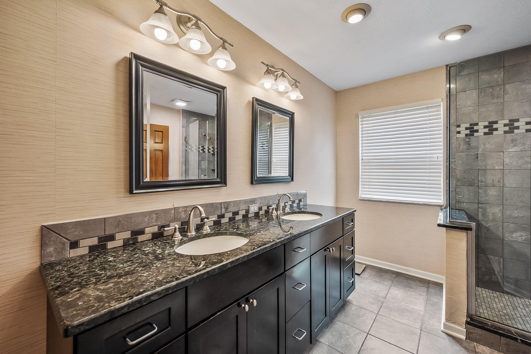 9529 Wayne Brown Drive, Powell, Ohio 43065