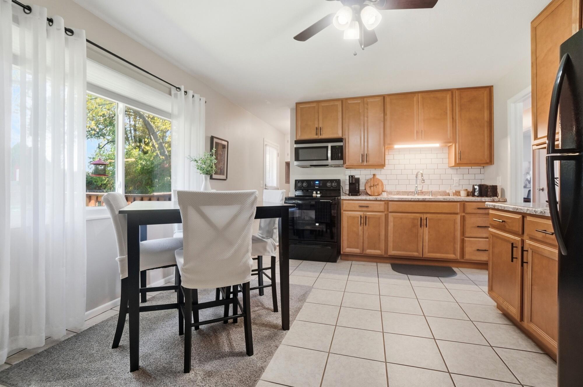 3264 Tackett Street, Springfield, Ohio 45503