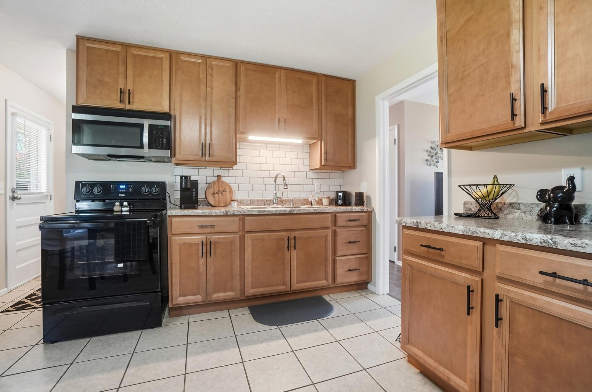 3264 Tackett Street, Springfield, Ohio 45503