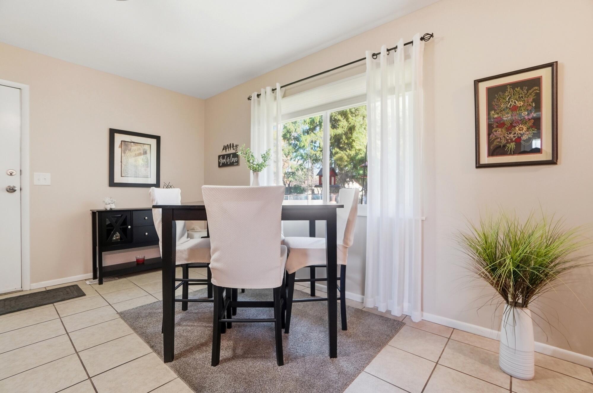 3264 Tackett Street, Springfield, Ohio 45503