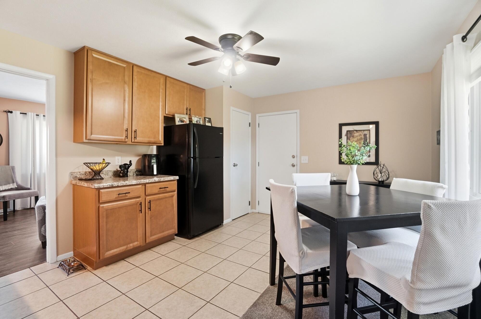 3264 Tackett Street, Springfield, Ohio 45503