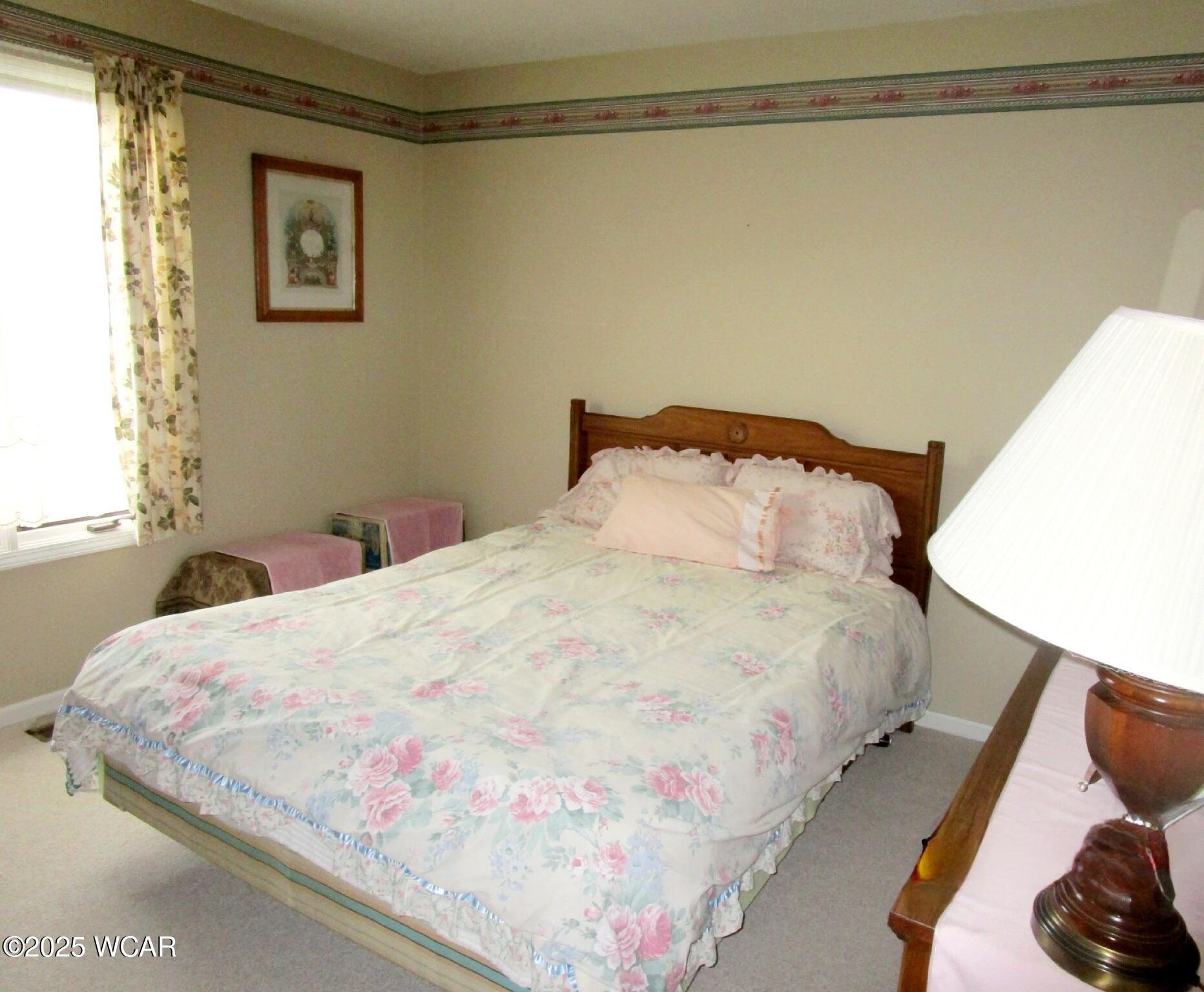 104 Oak Lane Lane, Kenton, Ohio