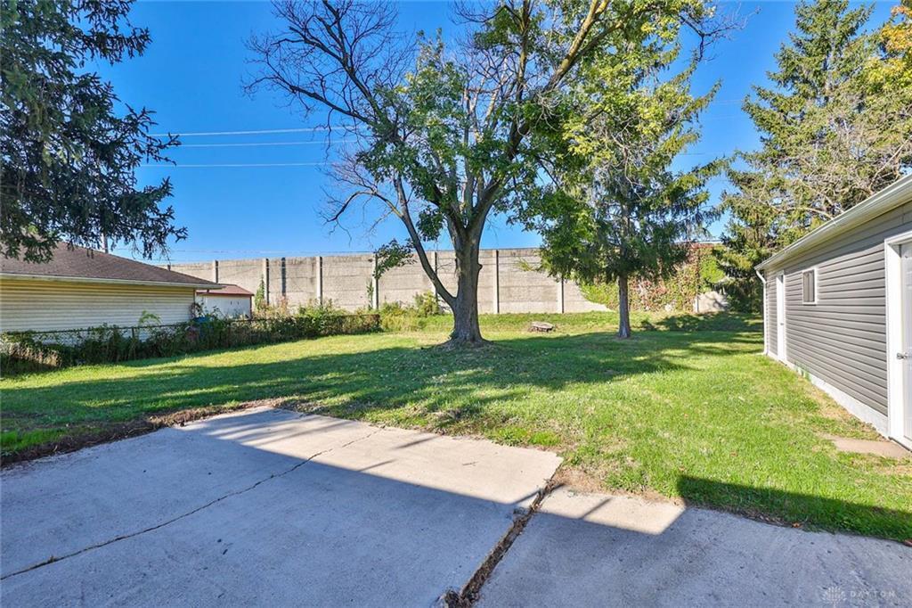 389 Garber Drive, Tipp City, Ohio 45371