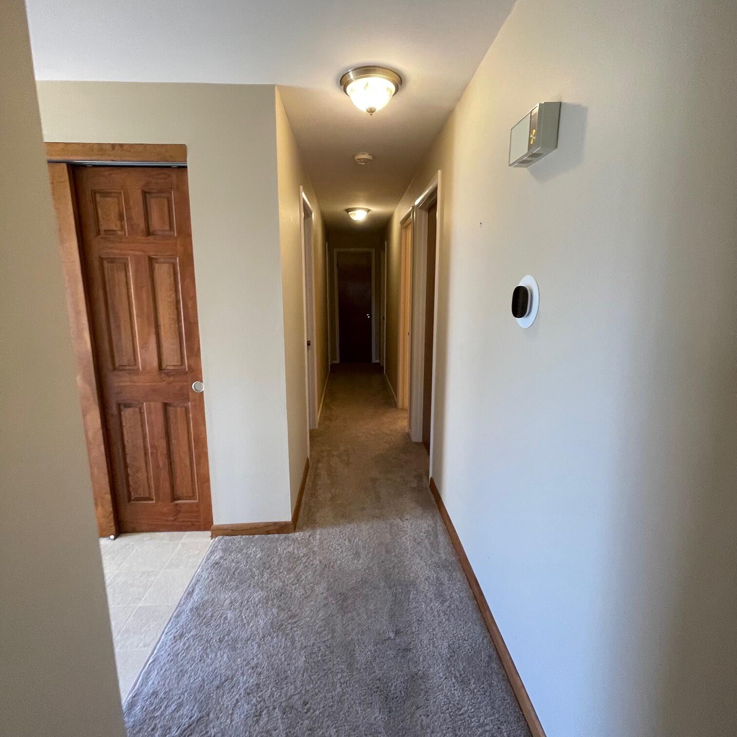 1027 Regan Lane, Springfield, Ohio 45503