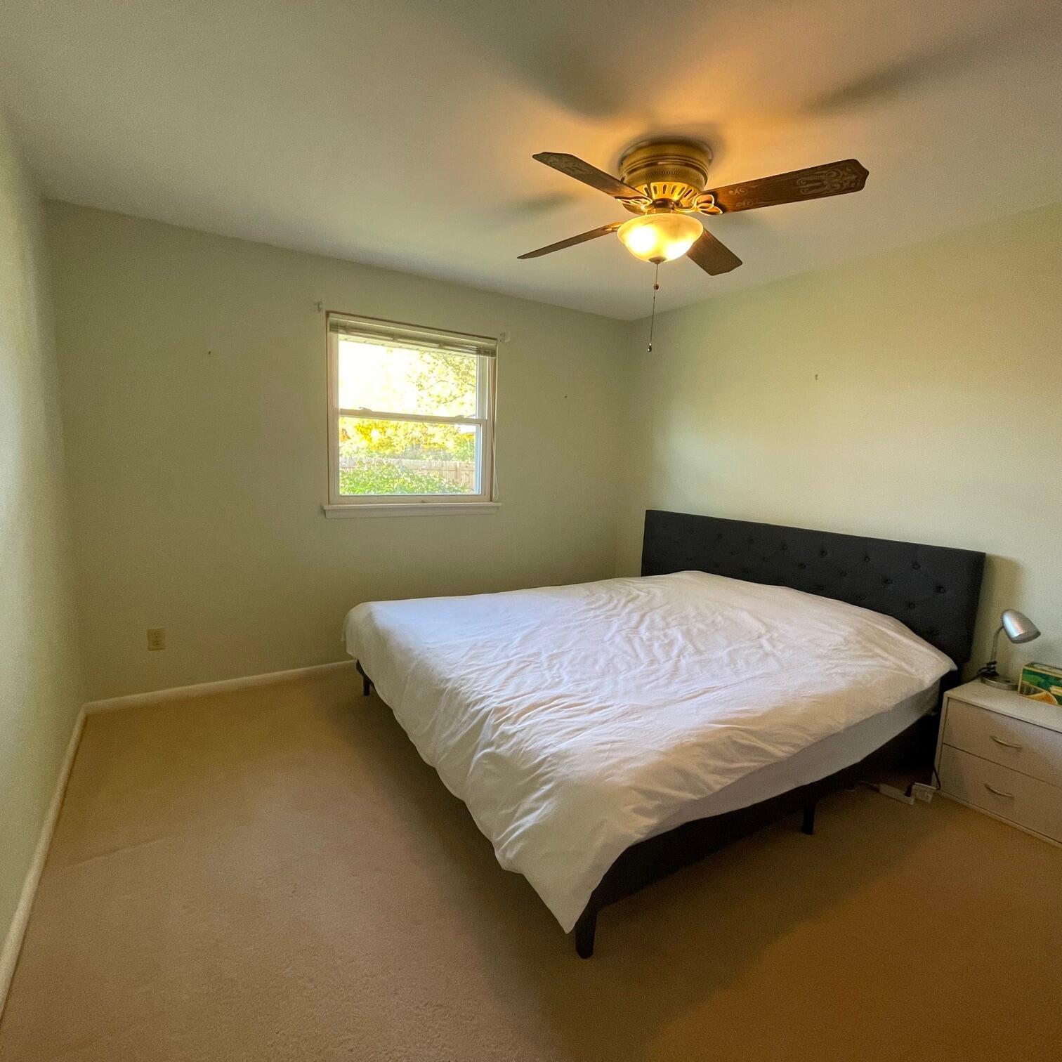 1027 Regan Lane, Springfield, Ohio 45503