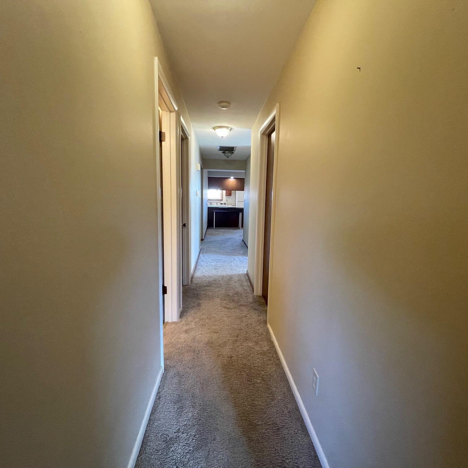 1027 Regan Lane, Springfield, Ohio 45503