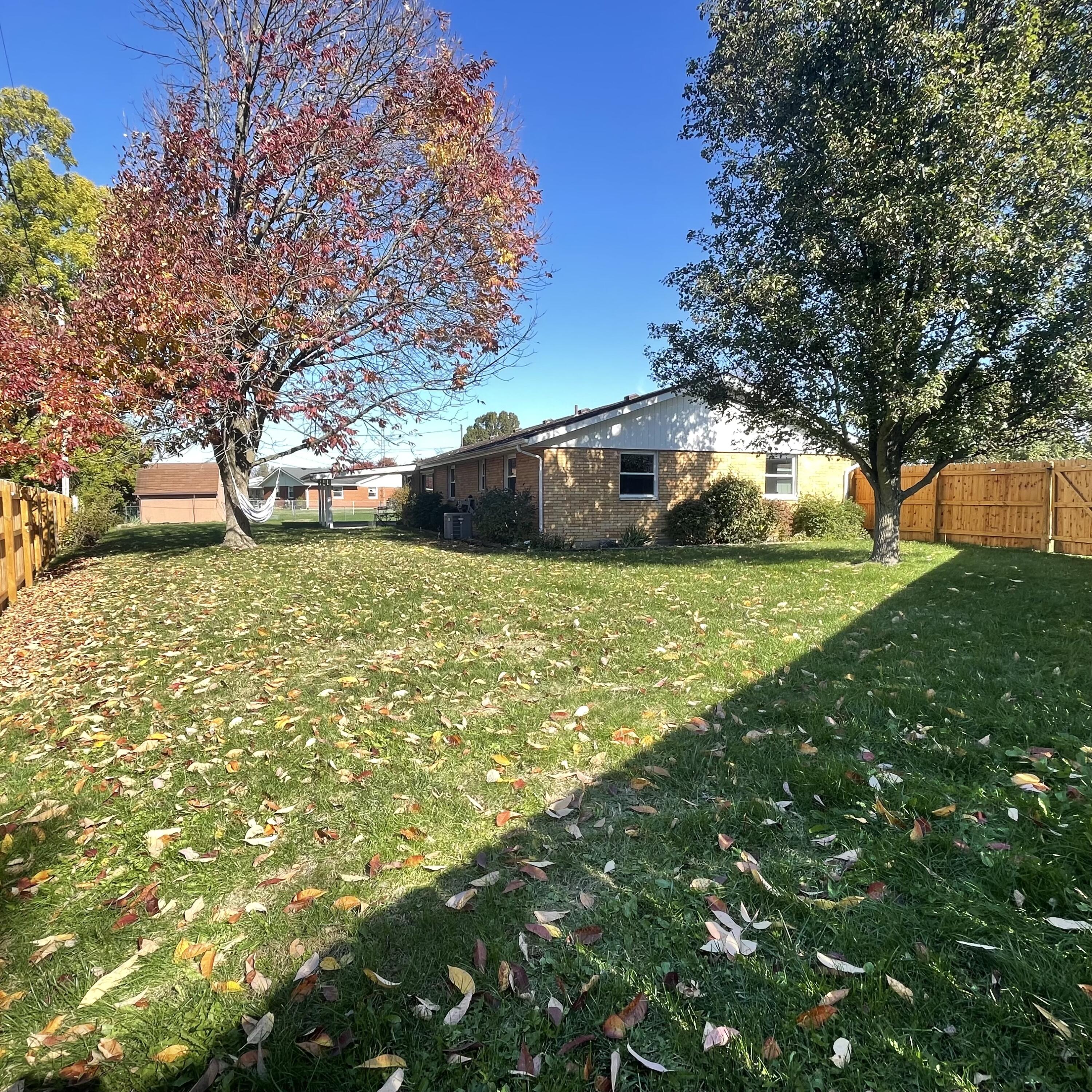 1027 Regan Lane, Springfield, Ohio 45503