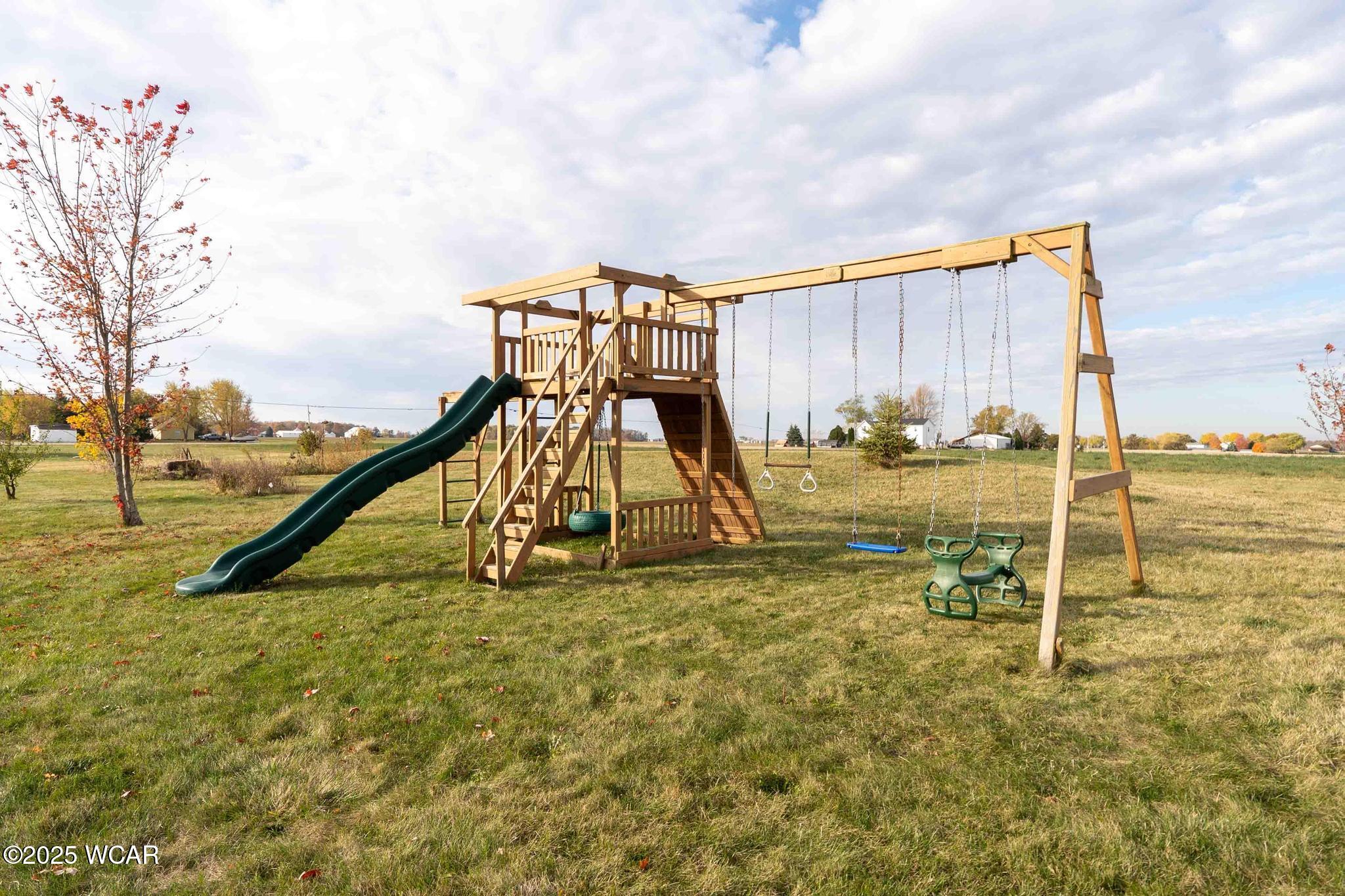 7957 Hillville Road, Bluffton, Ohio