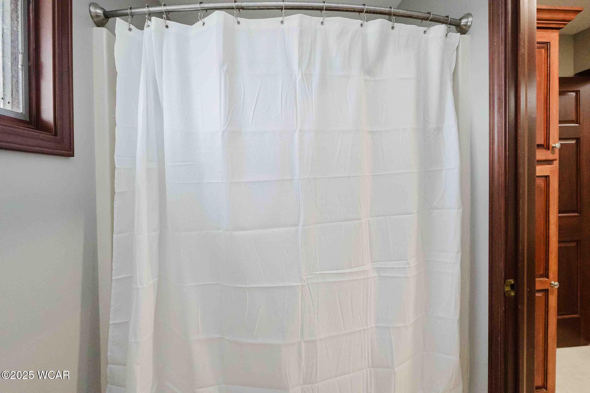 7957 Hillville Road, Bluffton, Ohio