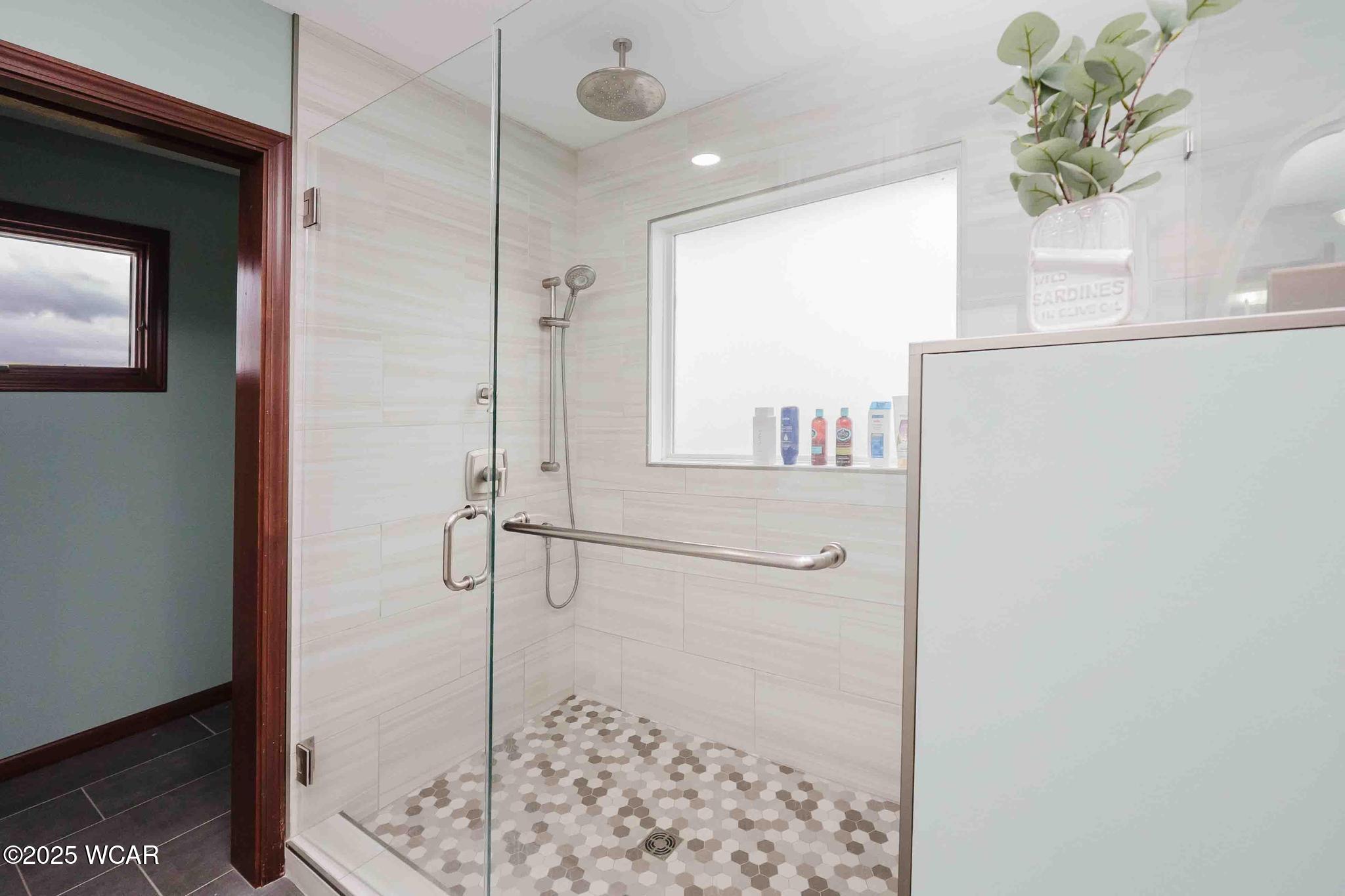 7957 Hillville Road, Bluffton, Ohio