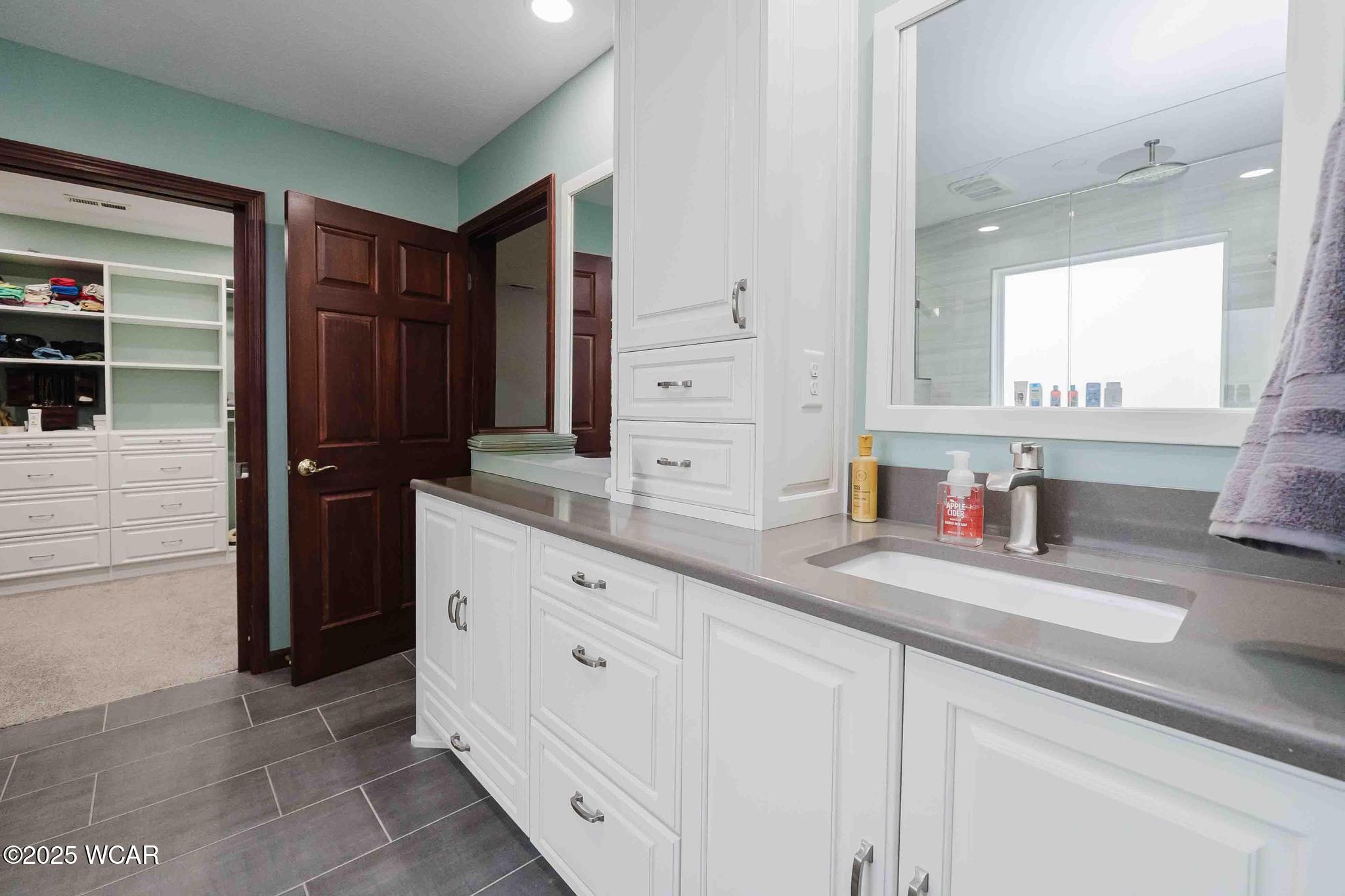 7957 Hillville Road, Bluffton, Ohio