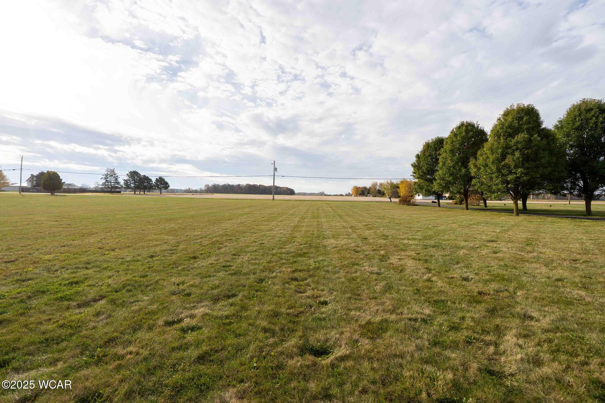 7957 Hillville Road, Bluffton, Ohio