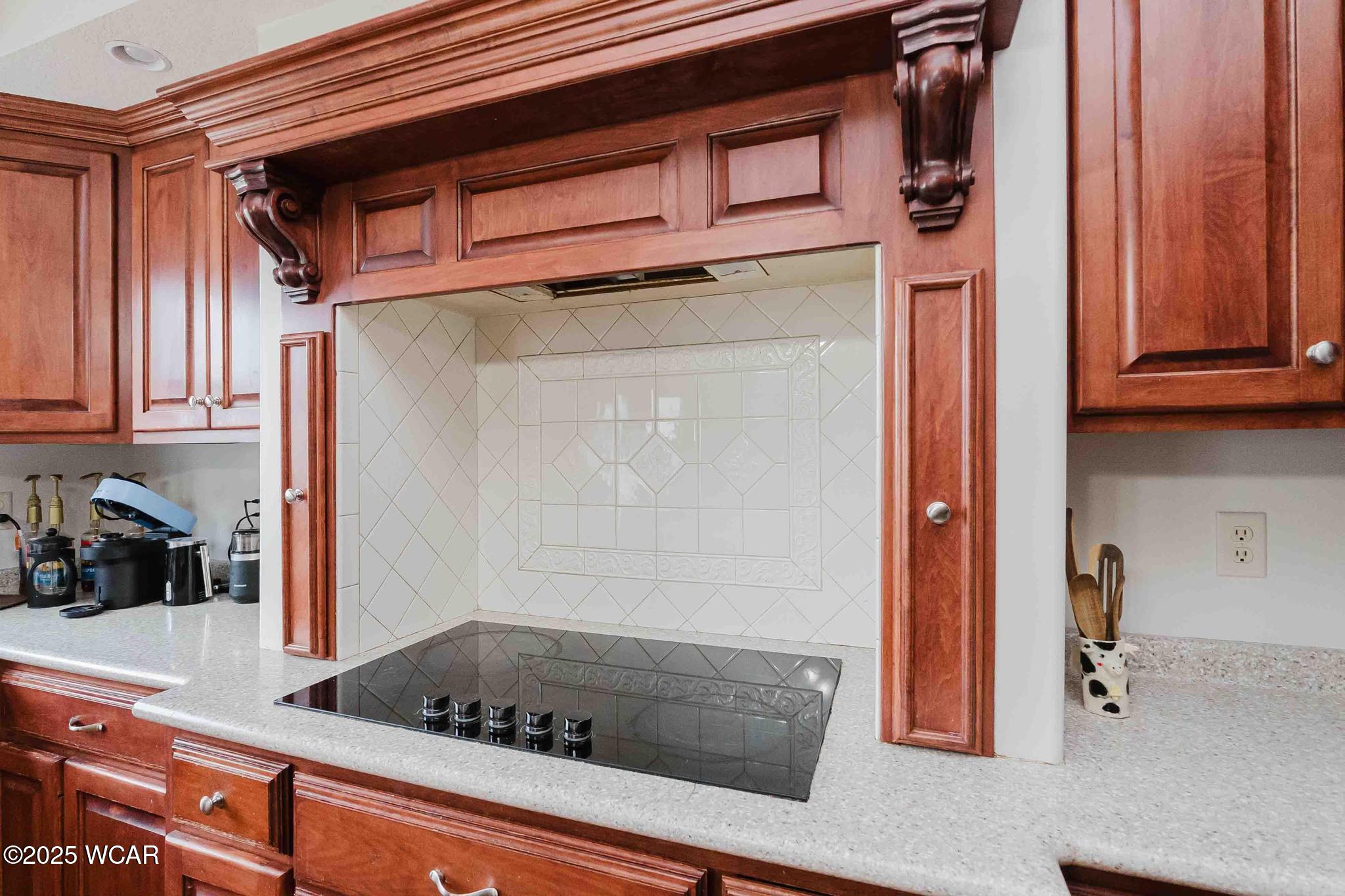 7957 Hillville Road, Bluffton, Ohio