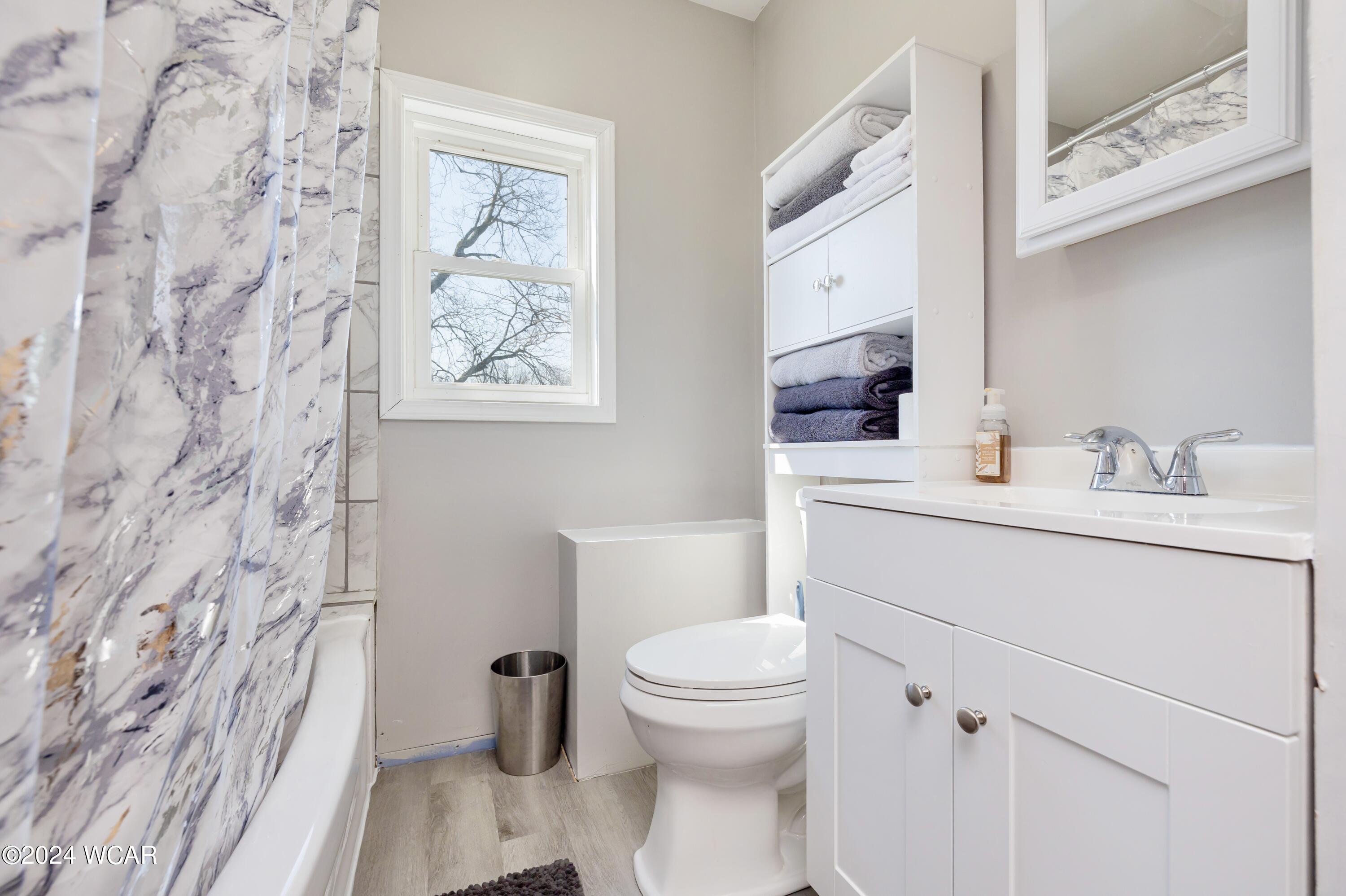 301 State Street, Belle Center, Ohio