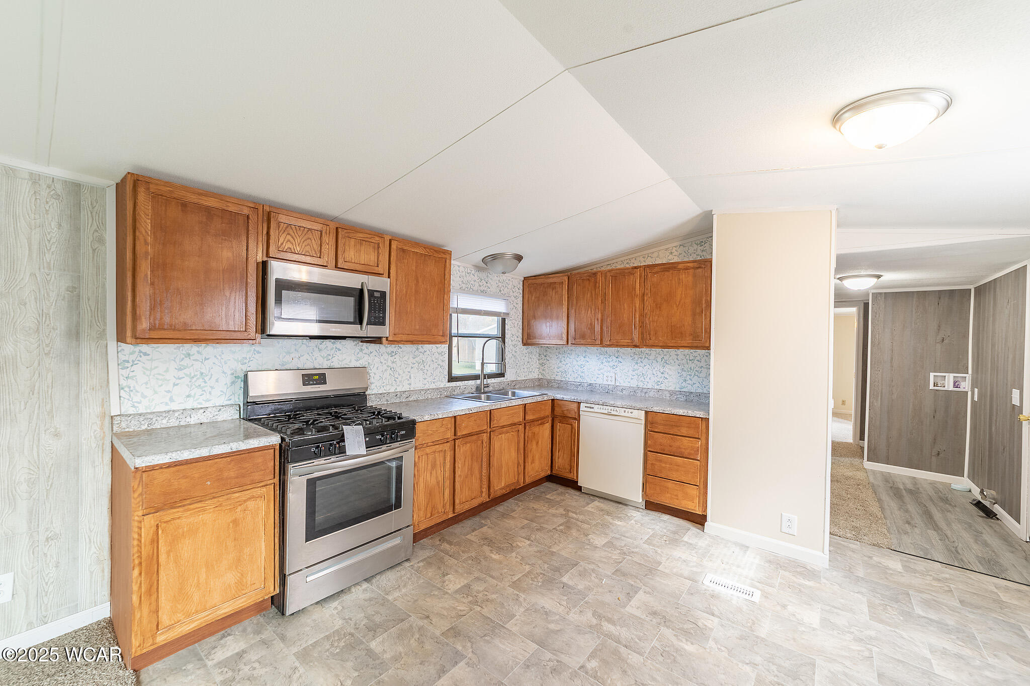 8179 Hazelwood Drive, Findlay, Ohio