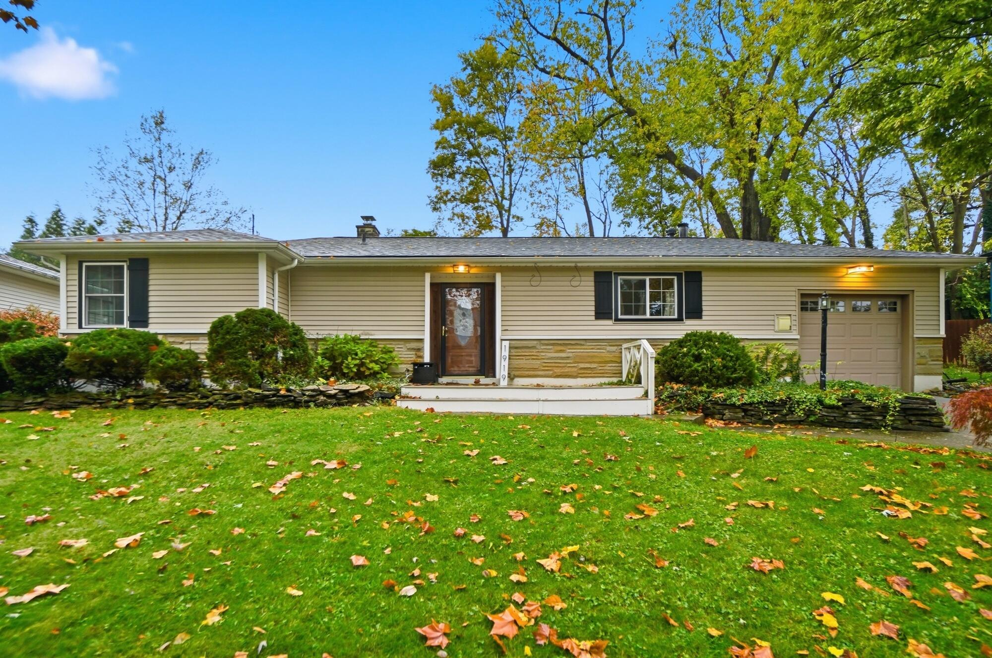 1919 Fairway Drive, Springfield, Ohio 45504