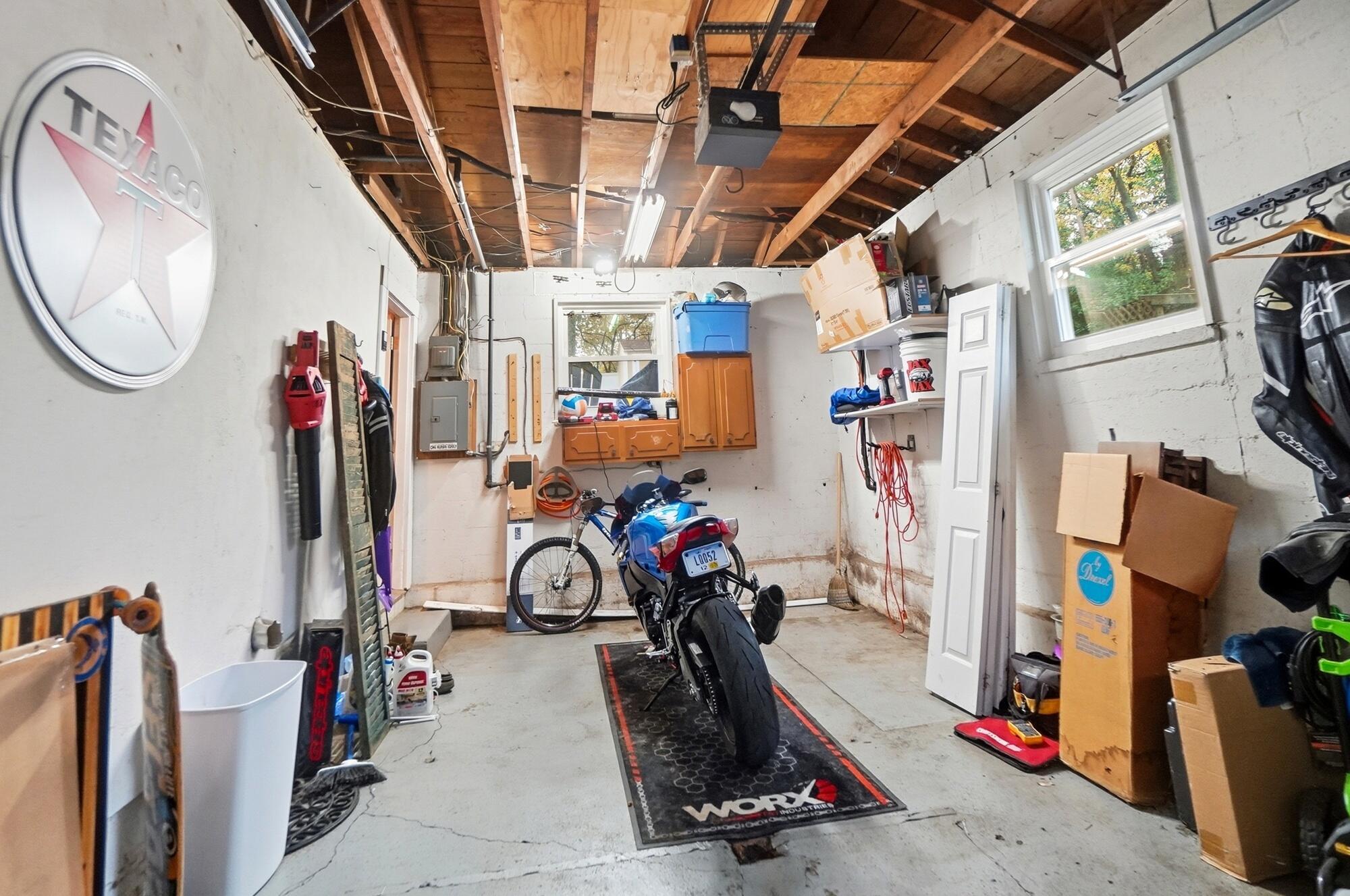 1919 Fairway Drive, Springfield, Ohio 45504