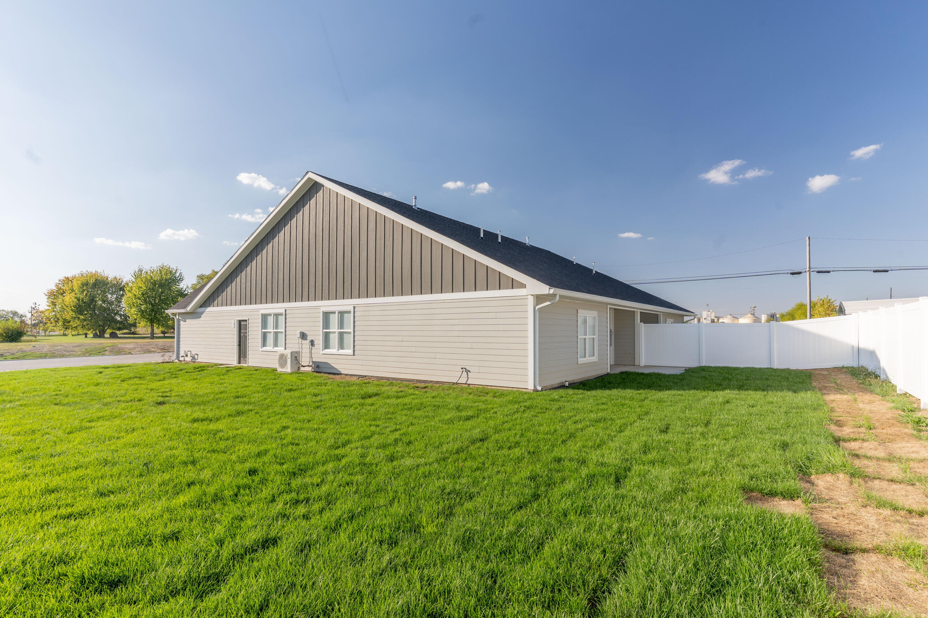 1768 Creekside Court, Sidney, Ohio 45365