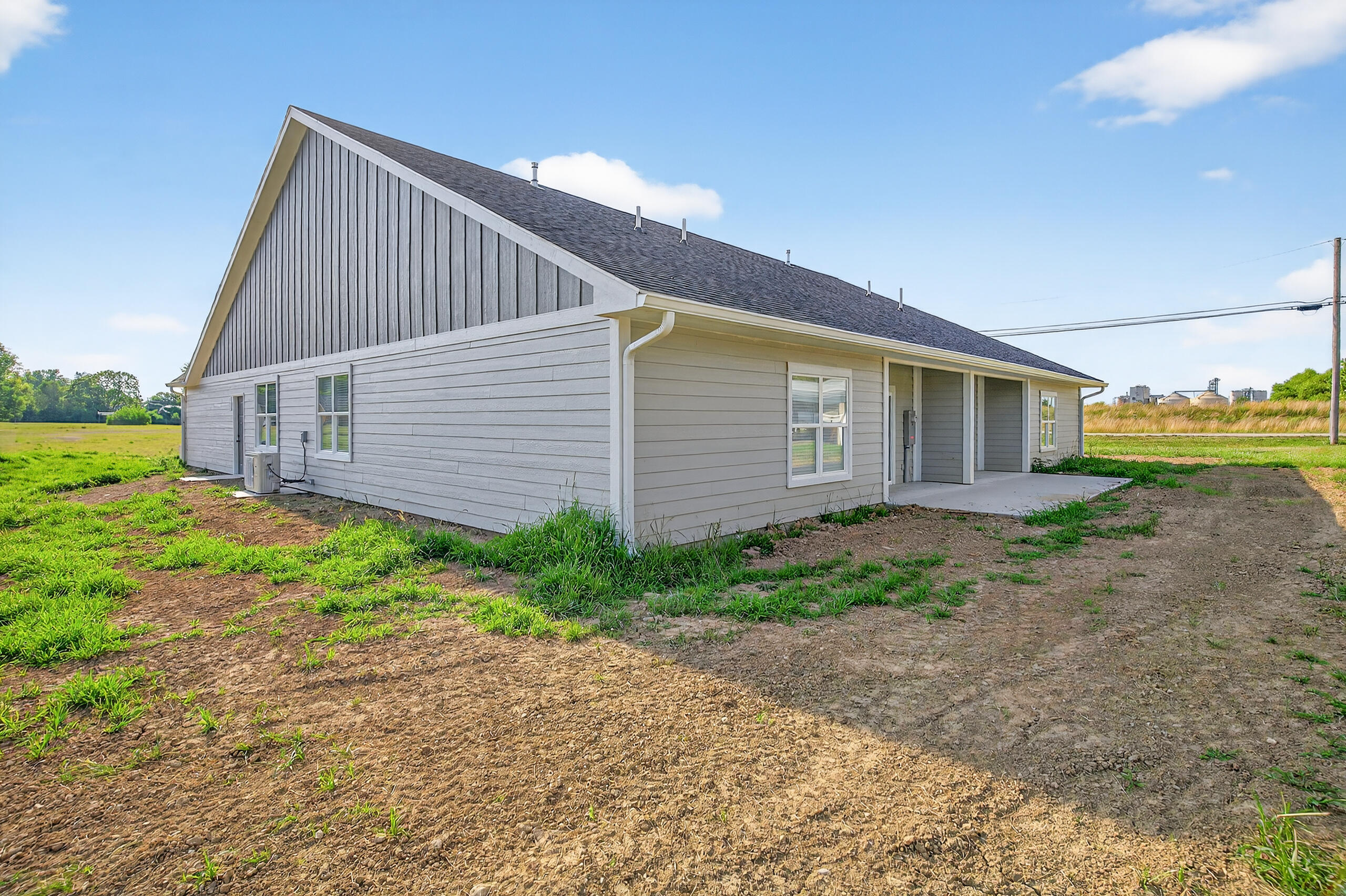 1762 Creekside Court, Sidney, Ohio 45365