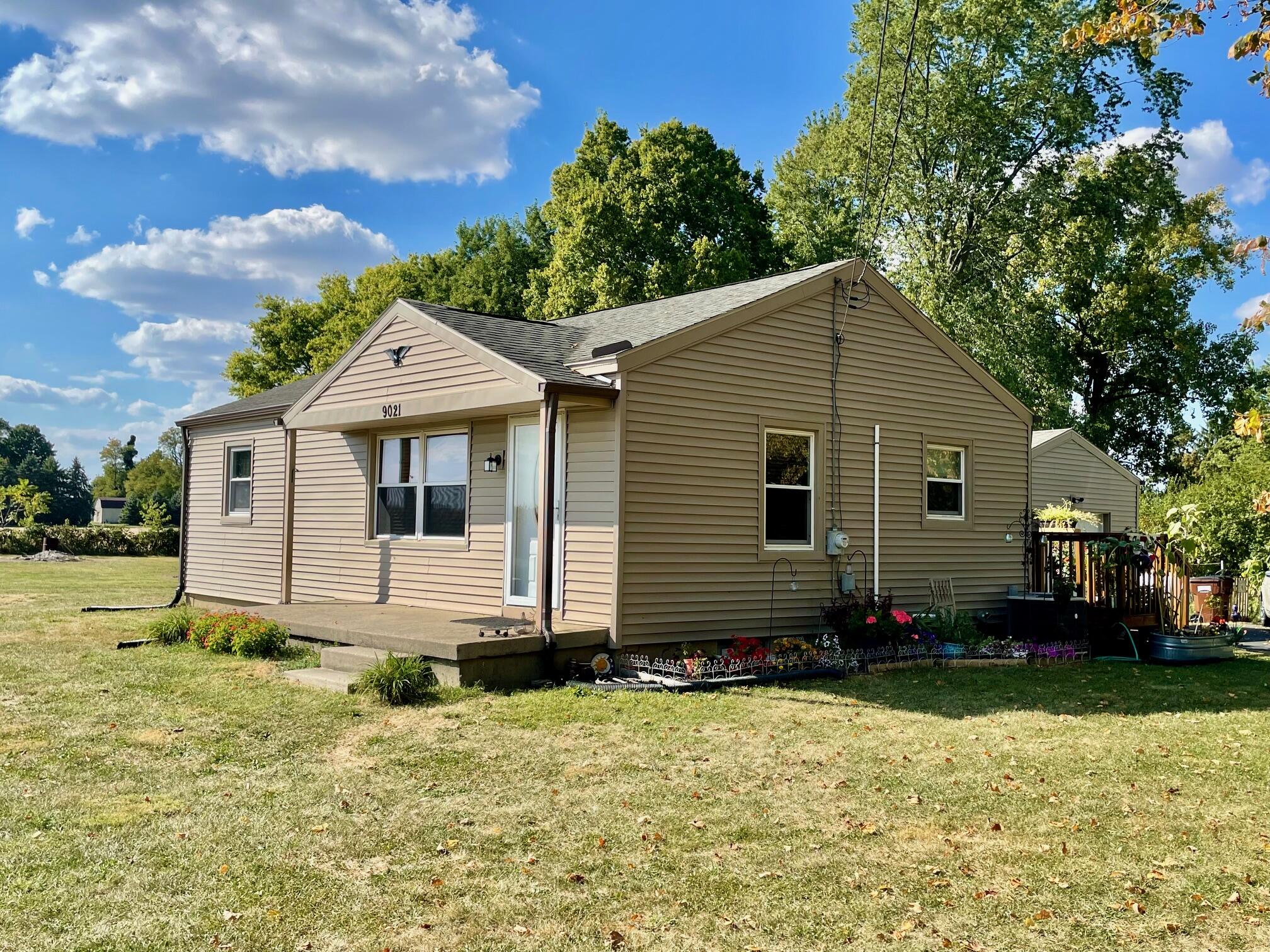 9021 Montgomery County Line Road, Englewood, Ohio 45322