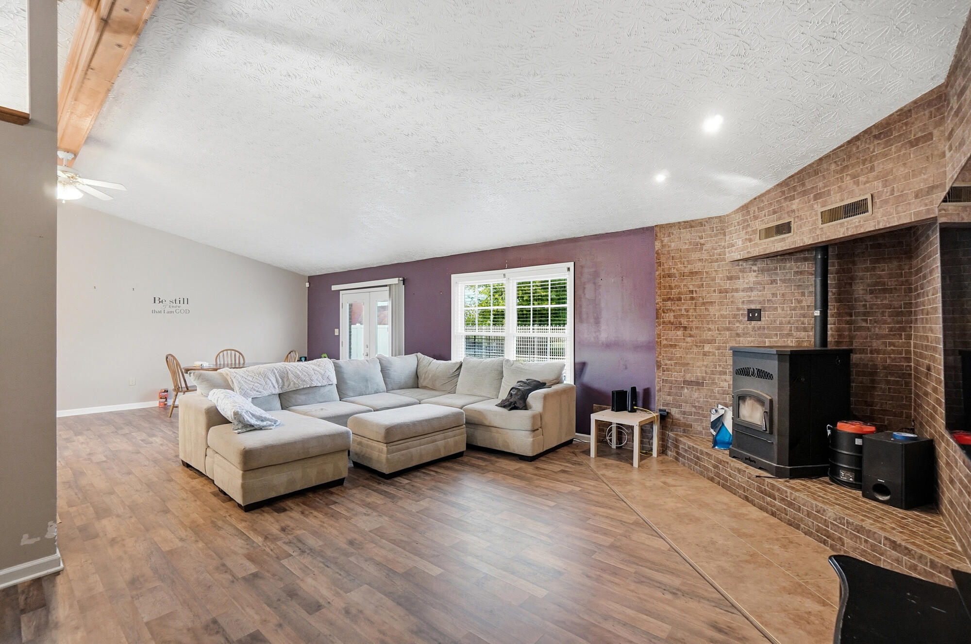 2033 Diamond Mill Road, Brookville, Ohio 45309