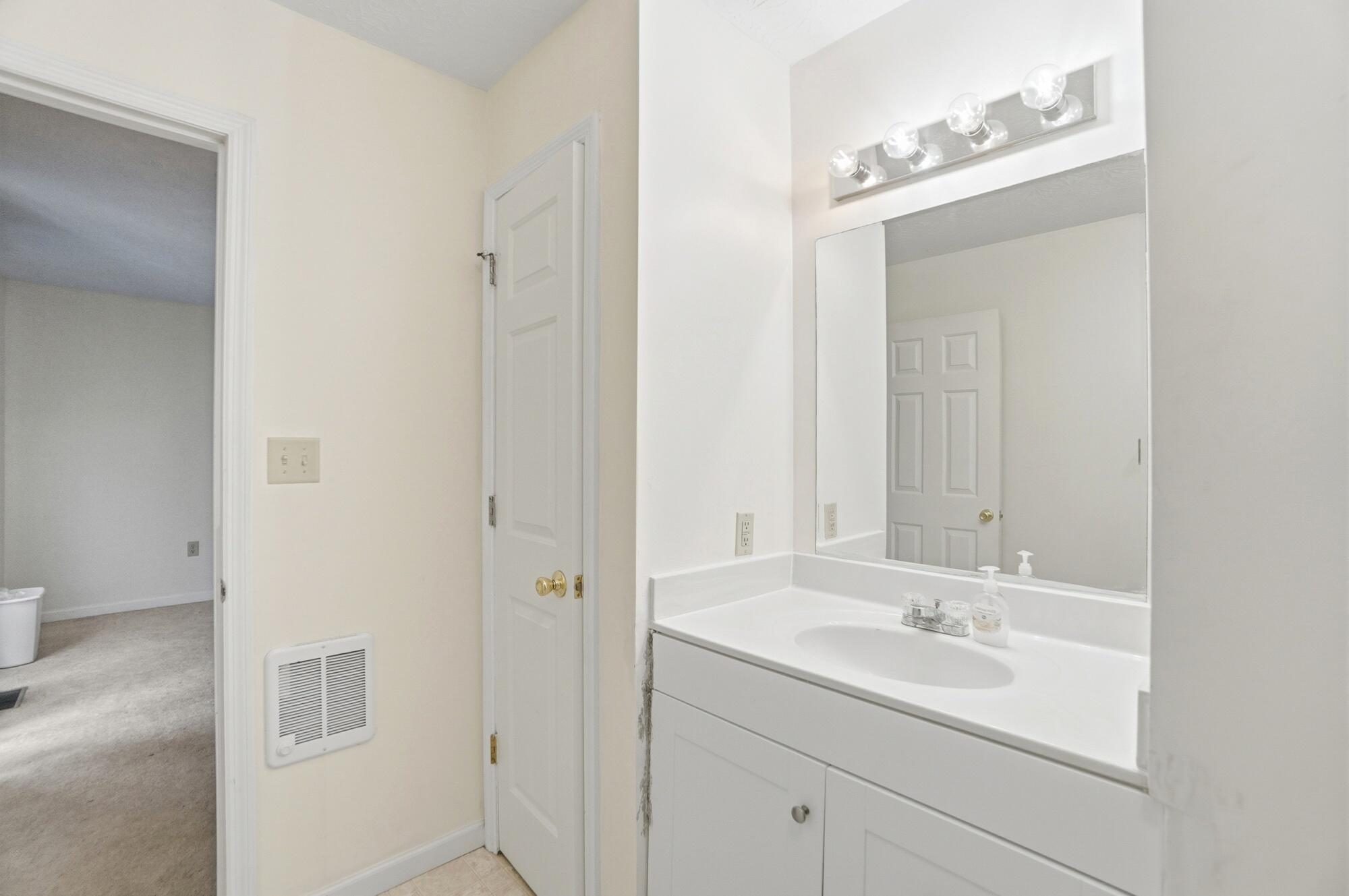 2033 Diamond Mill Road, Brookville, Ohio 45309