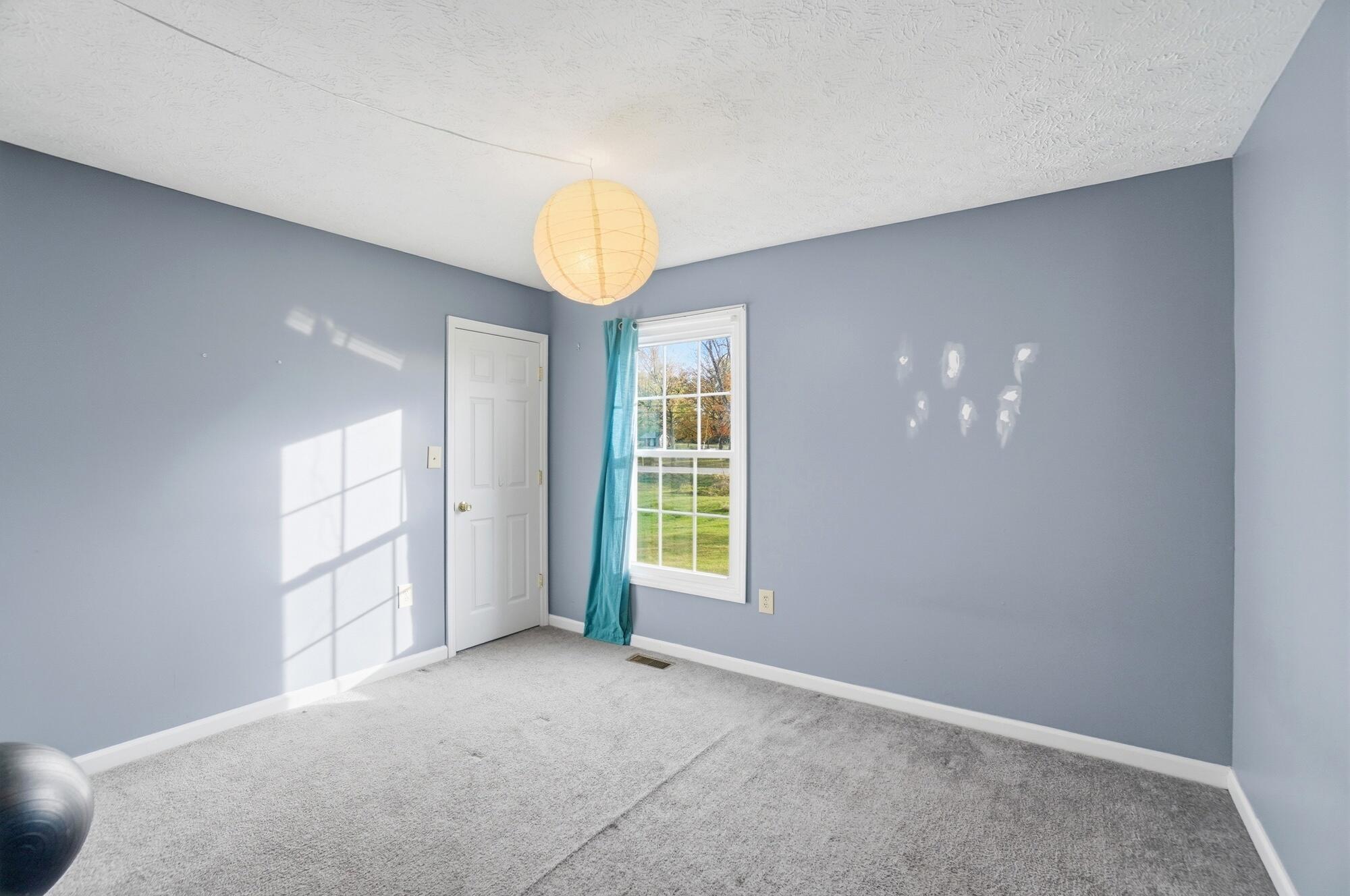 2033 Diamond Mill Road, Brookville, Ohio 45309