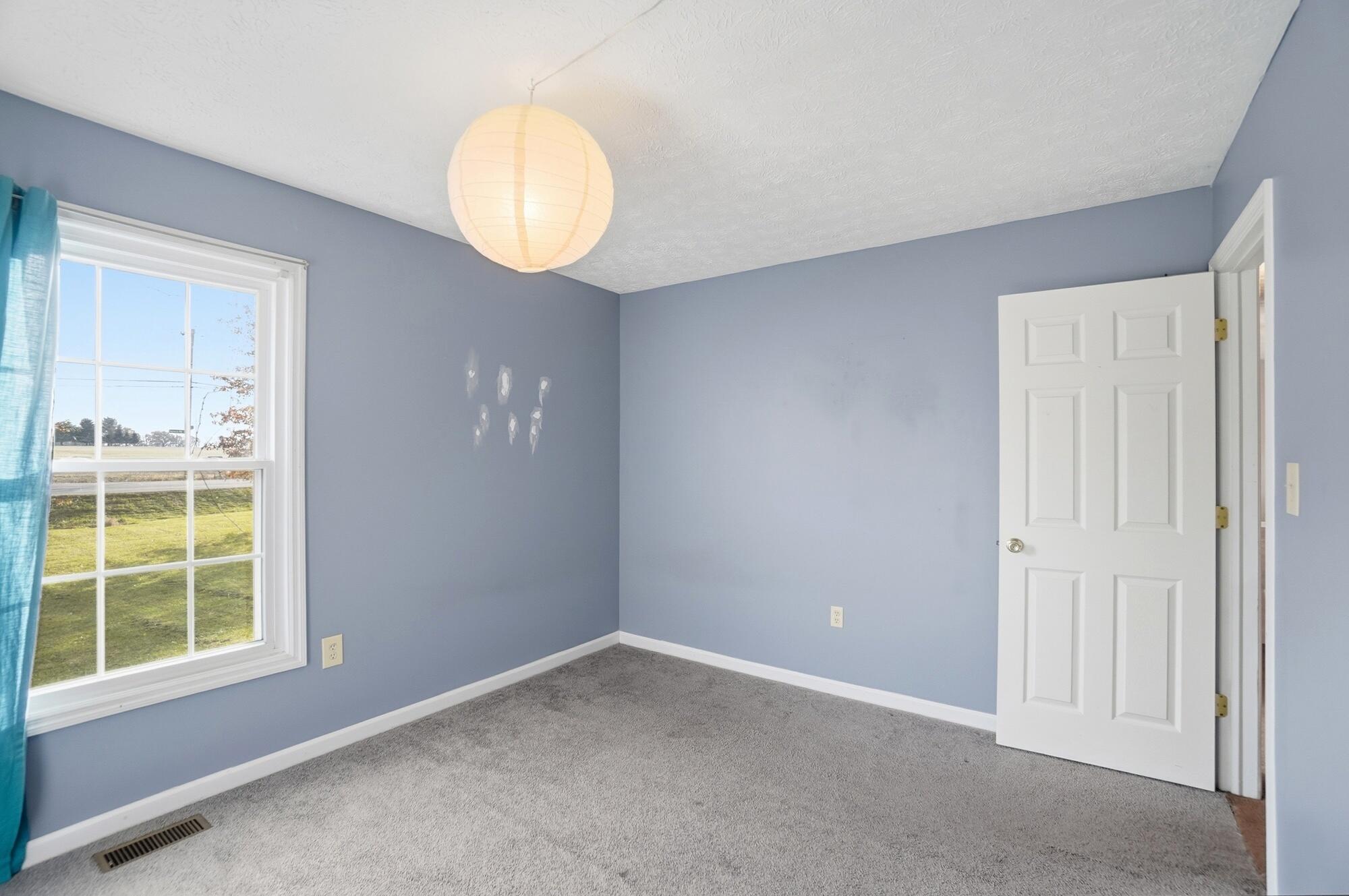 2033 Diamond Mill Road, Brookville, Ohio 45309