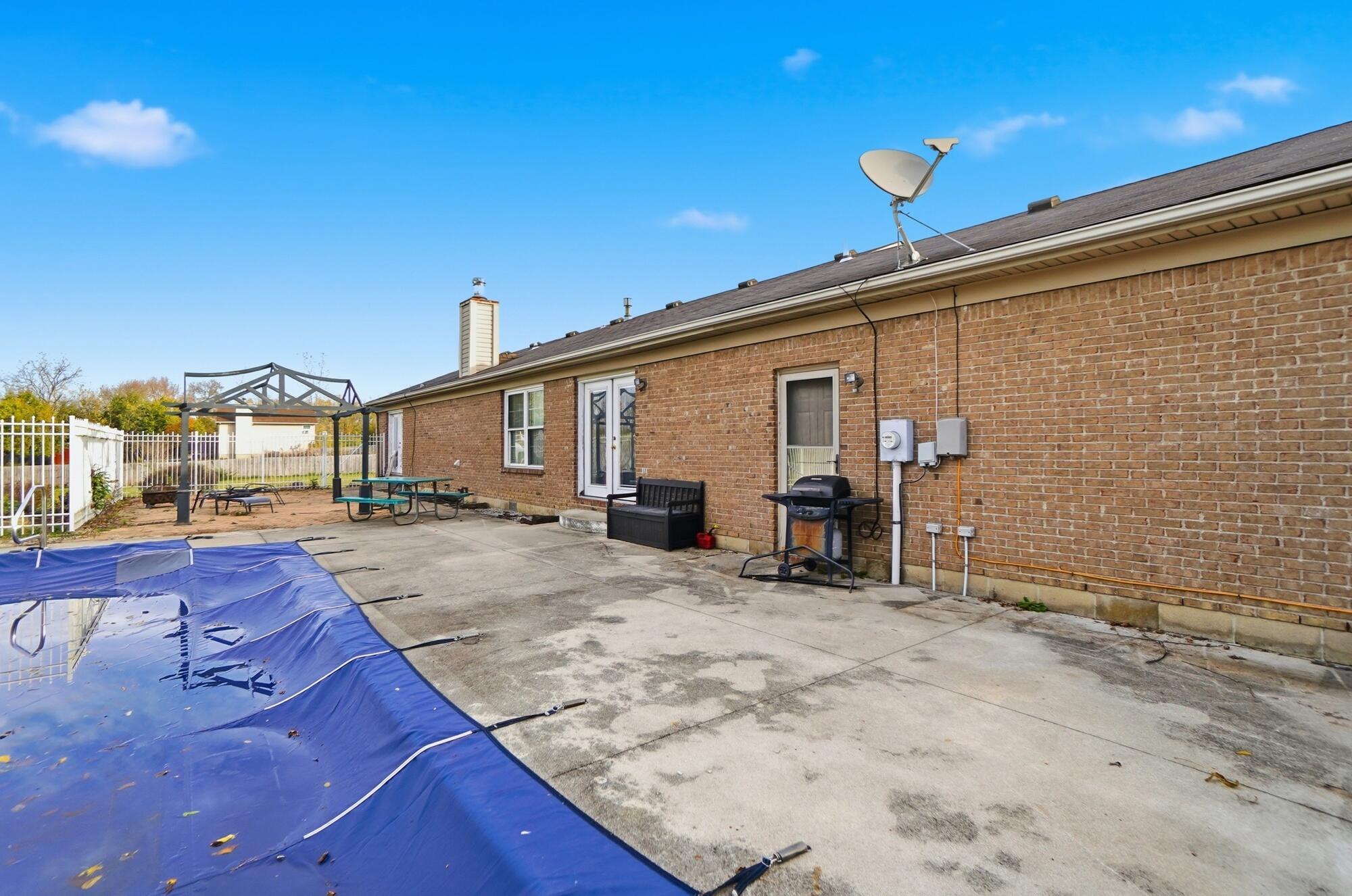 2033 Diamond Mill Road, Brookville, Ohio 45309