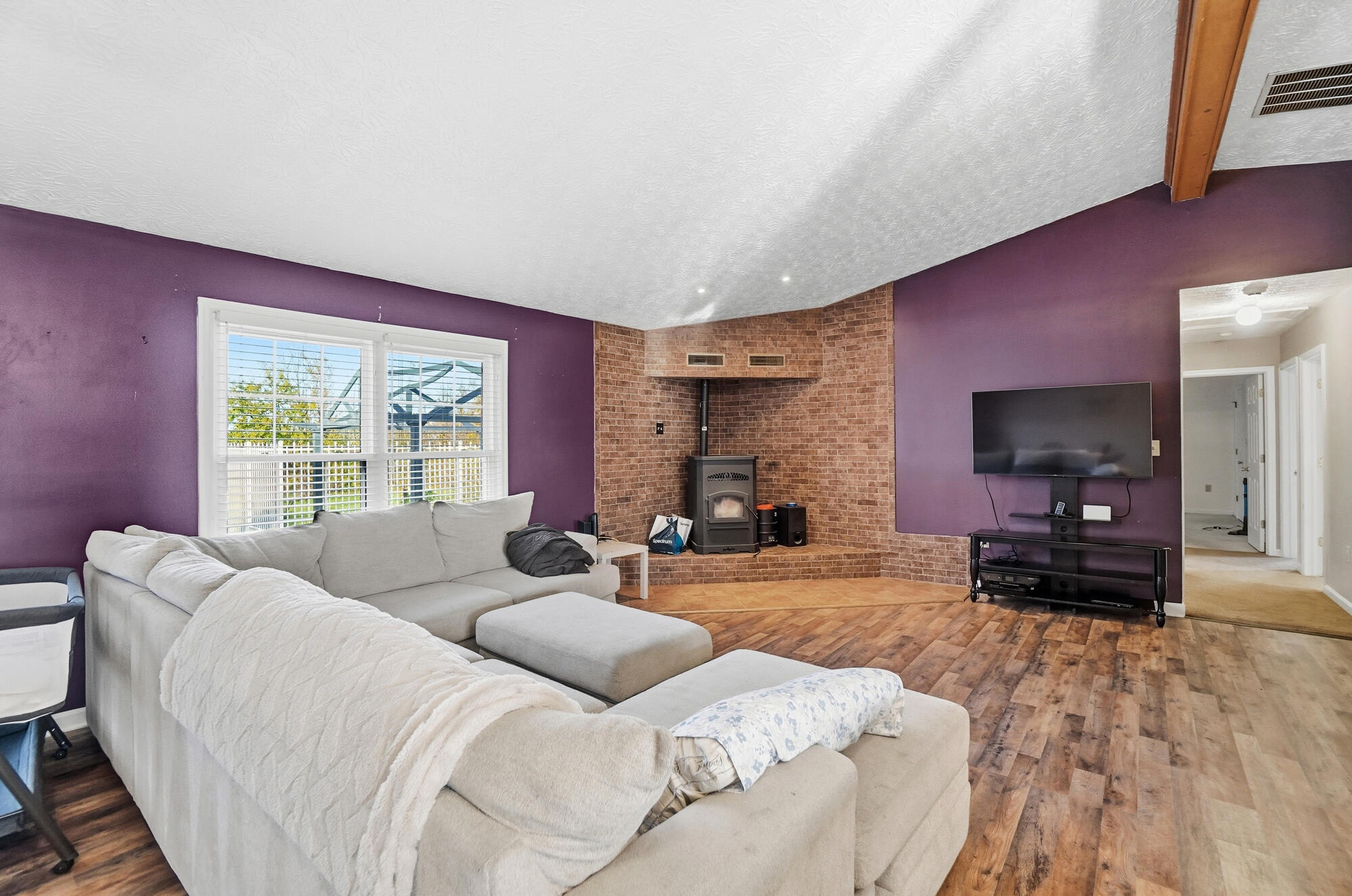 2033 Diamond Mill Road, Brookville, Ohio 45309