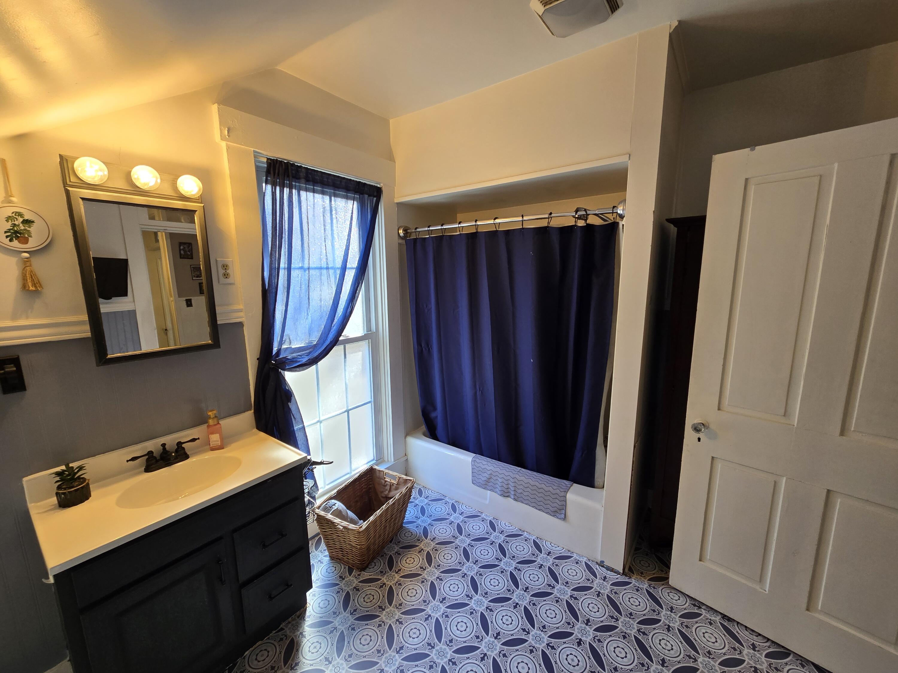 429 Court Street, Urbana, Ohio 43078